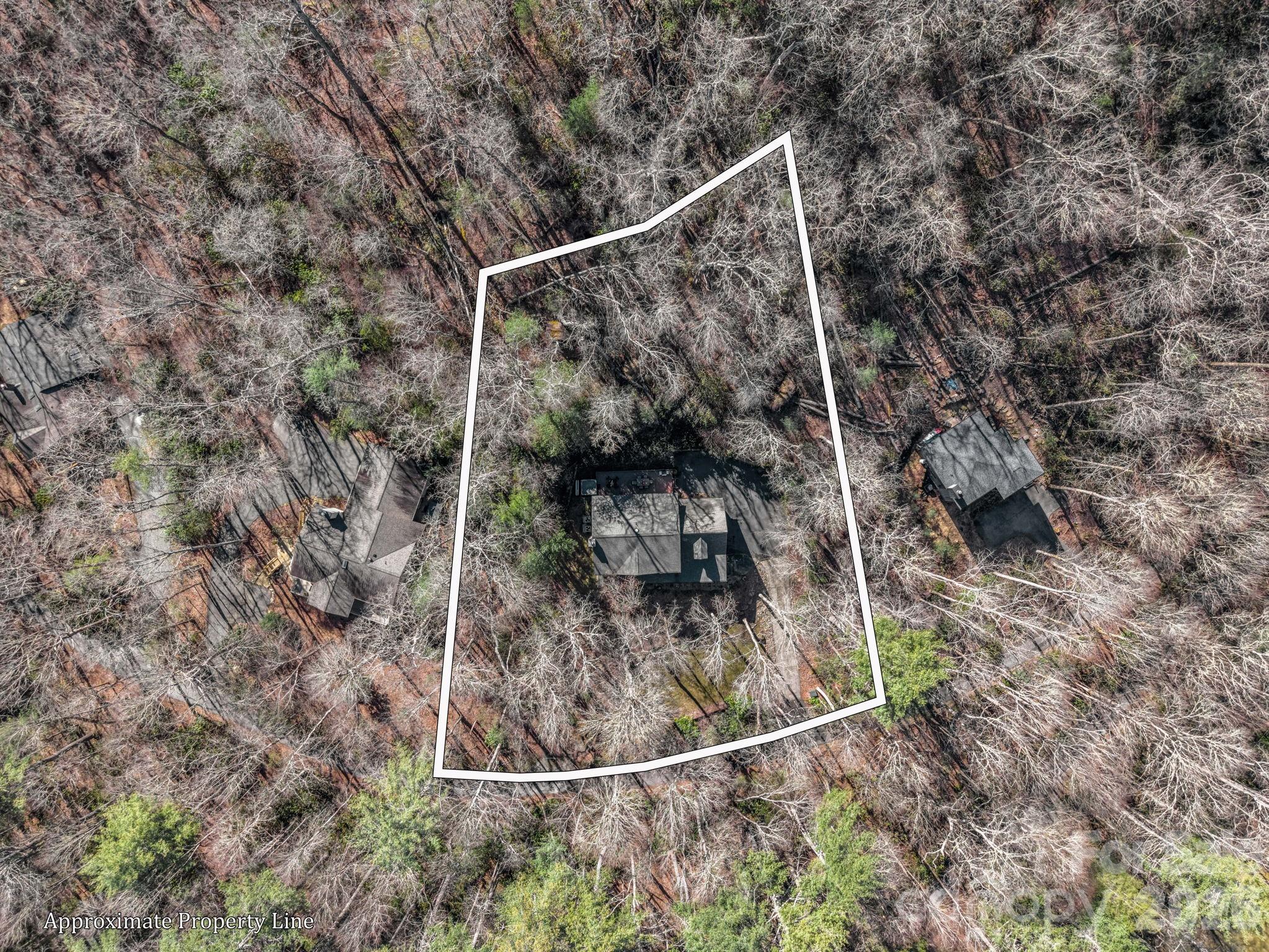 108 Nuthatch Trace — Brevard