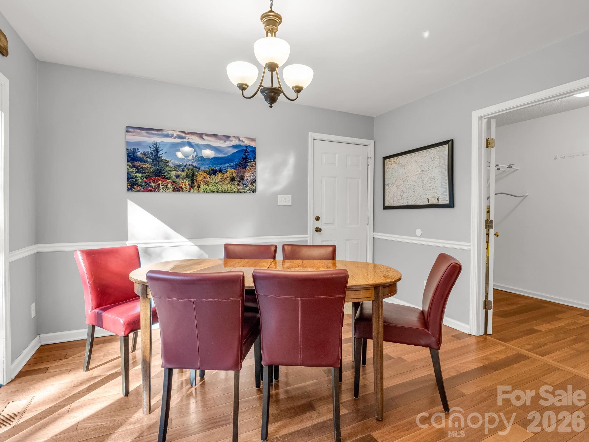 108 Nuthatch Trace — Brevard