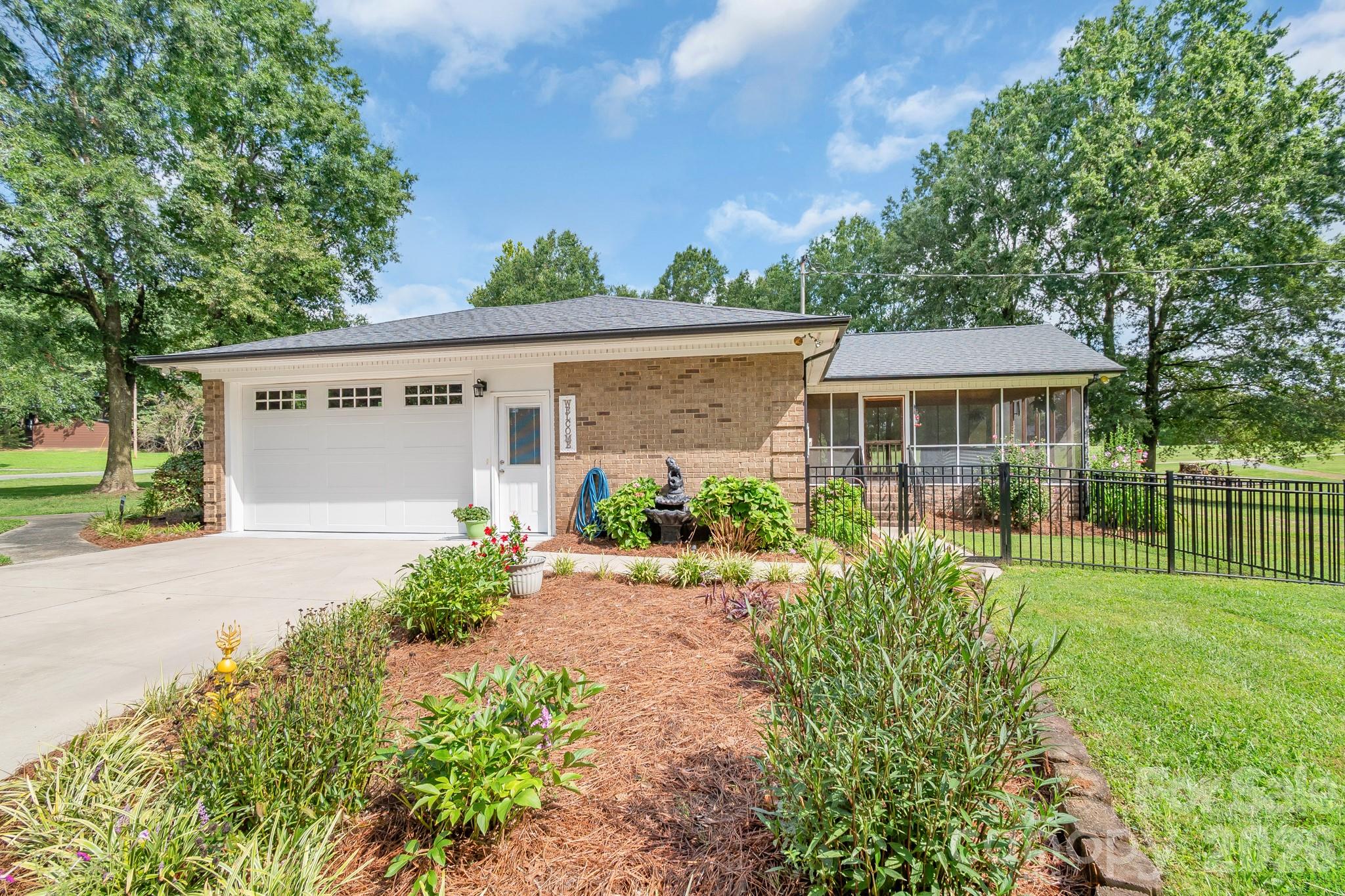 3817 Stack Road — Monroe
