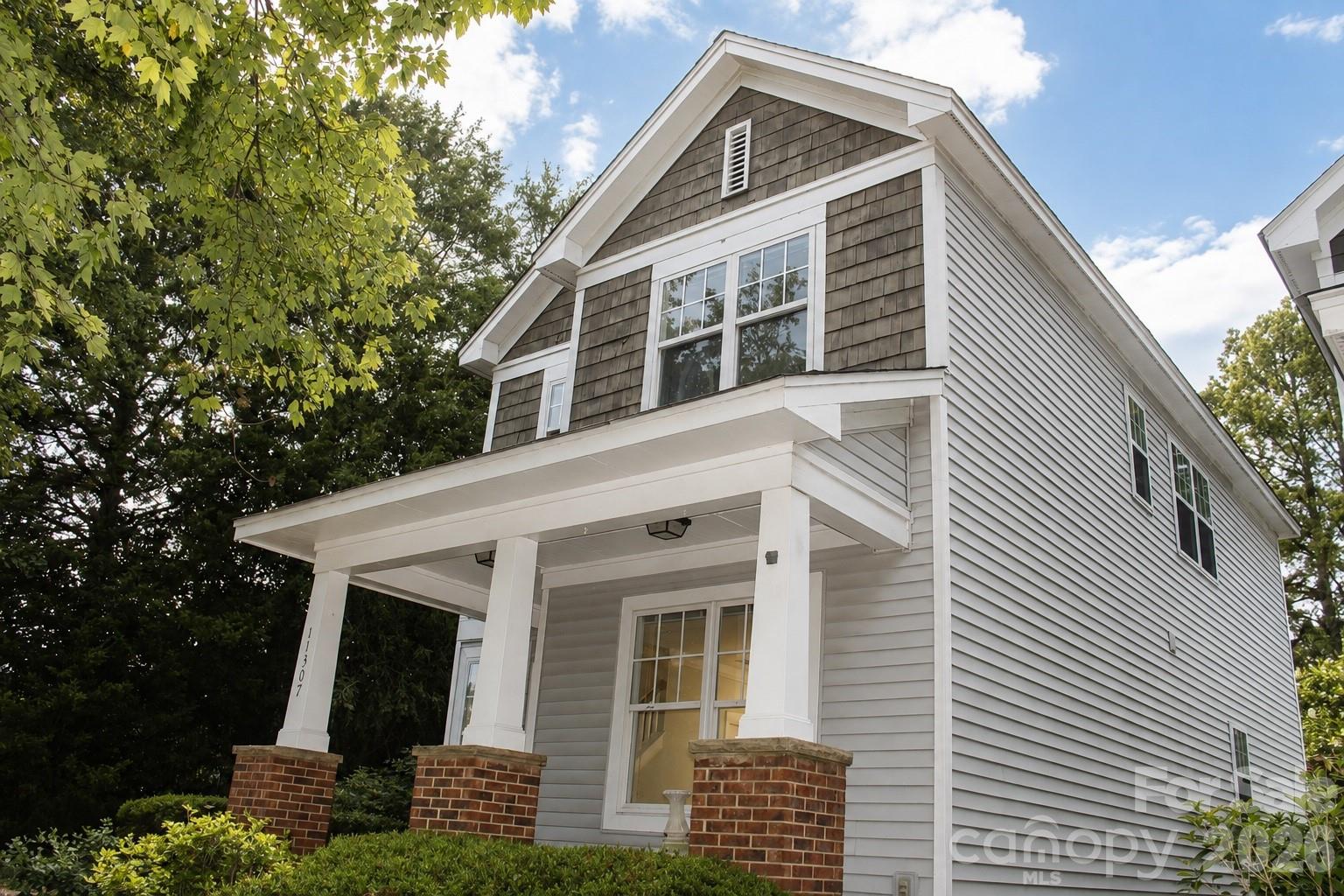 11307 Deer Ridge Lane — Charlotte