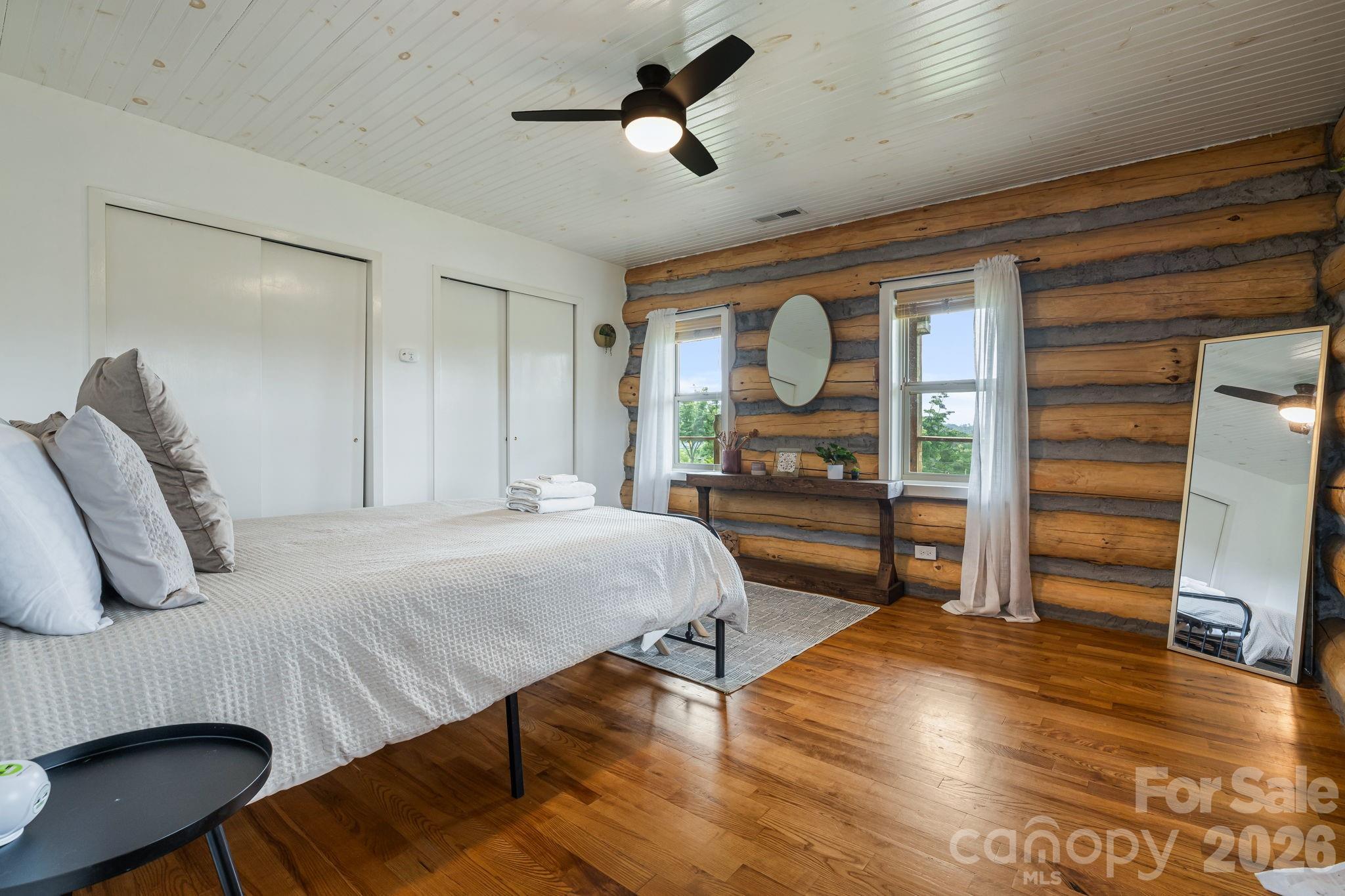 194 Cabin Hollow Drive — Marshall