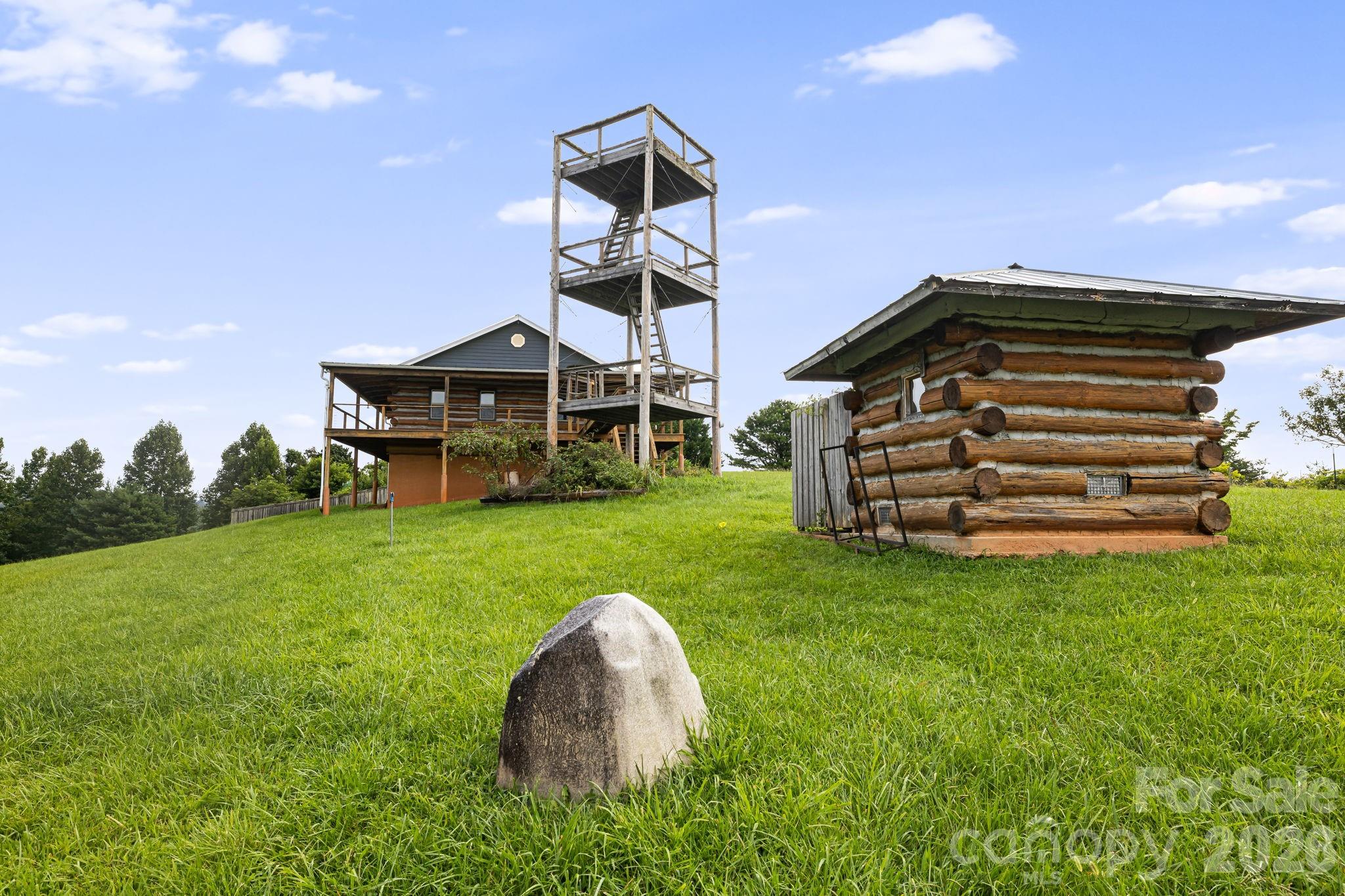 194 Cabin Hollow Drive — Marshall
