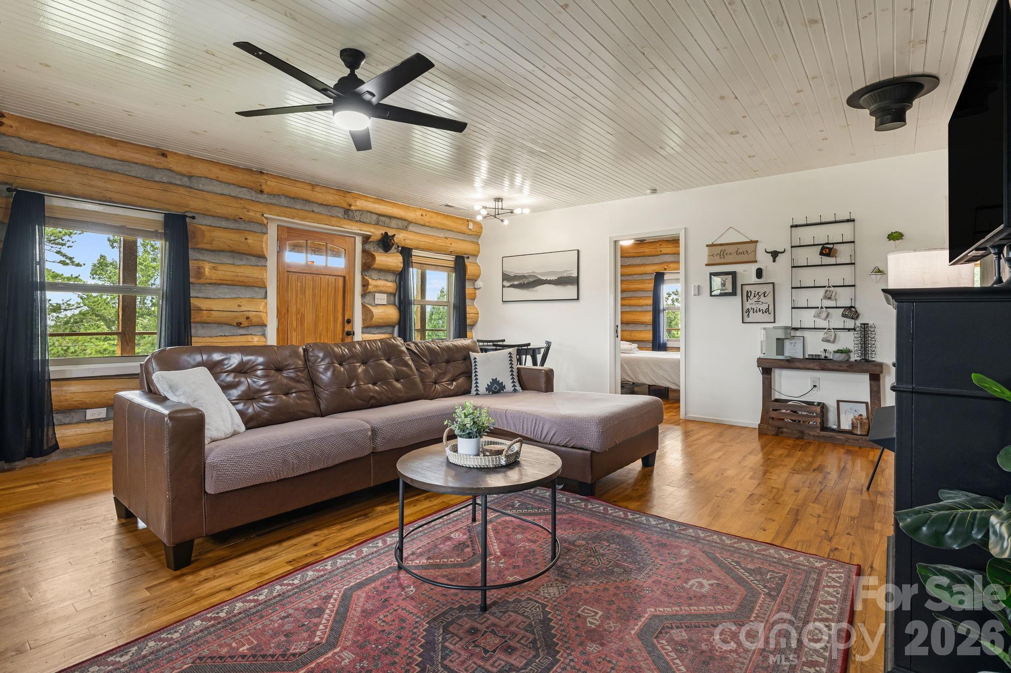 194 Cabin Hollow Drive — Marshall