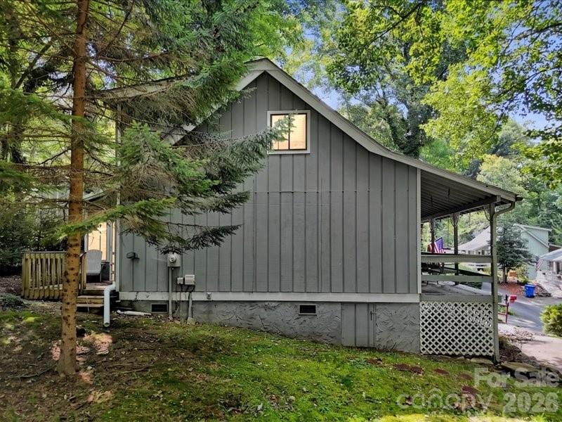 49 Lisa Lane — Maggie Valley