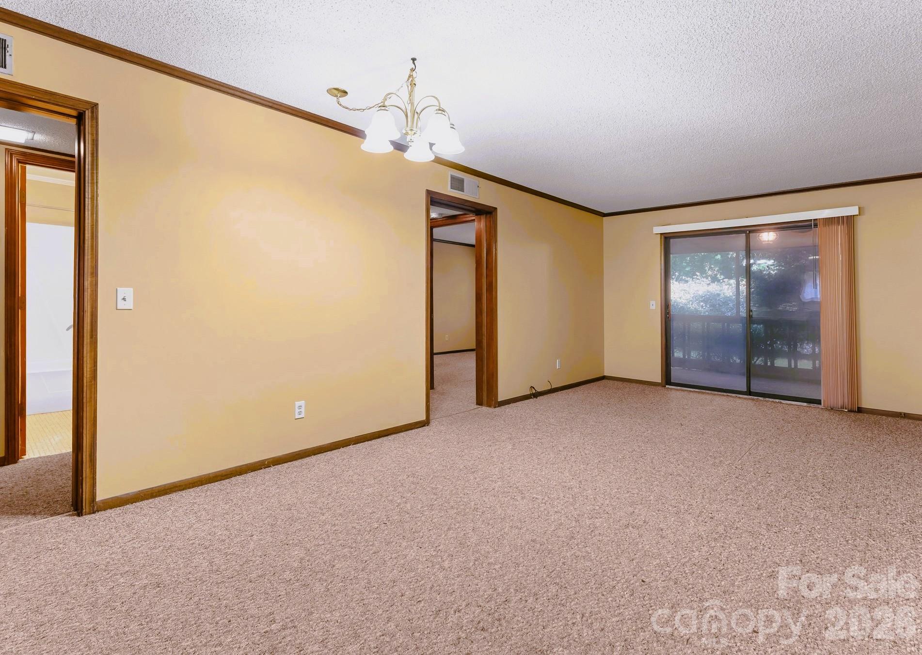 33 Lake Drive #G-1 — Laurel Park