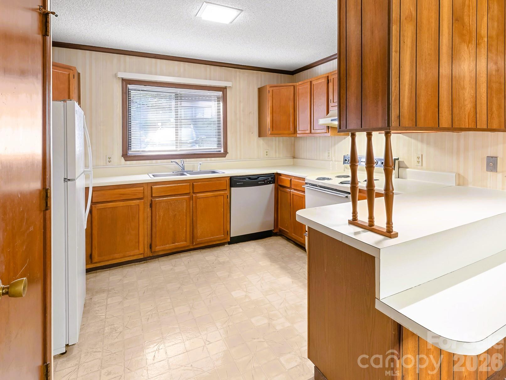 33 Lake Drive #G-1 — Laurel Park
