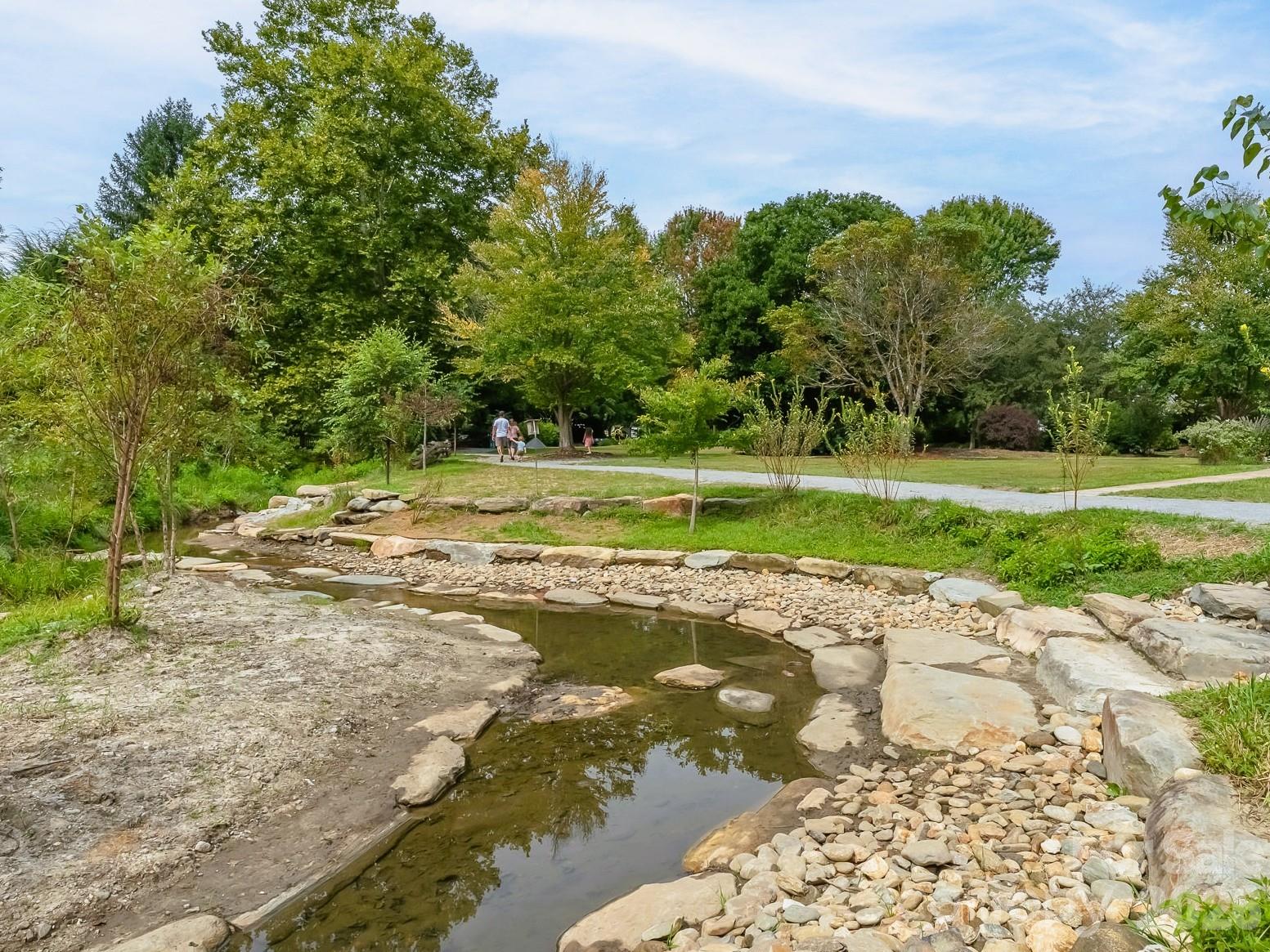 33 Lake Drive #G-1 — Laurel Park