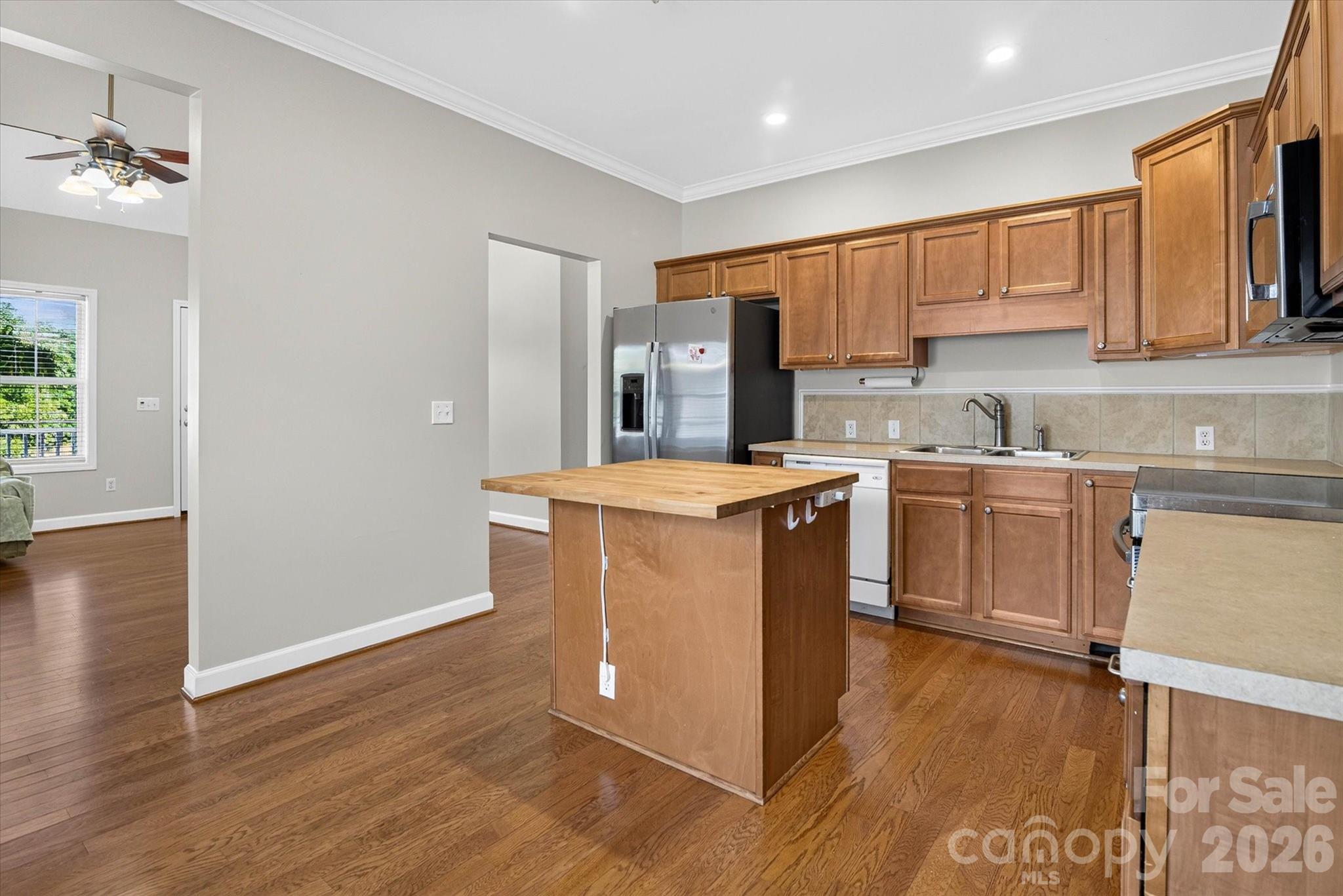 245 Eagle Creek Road — Clover
