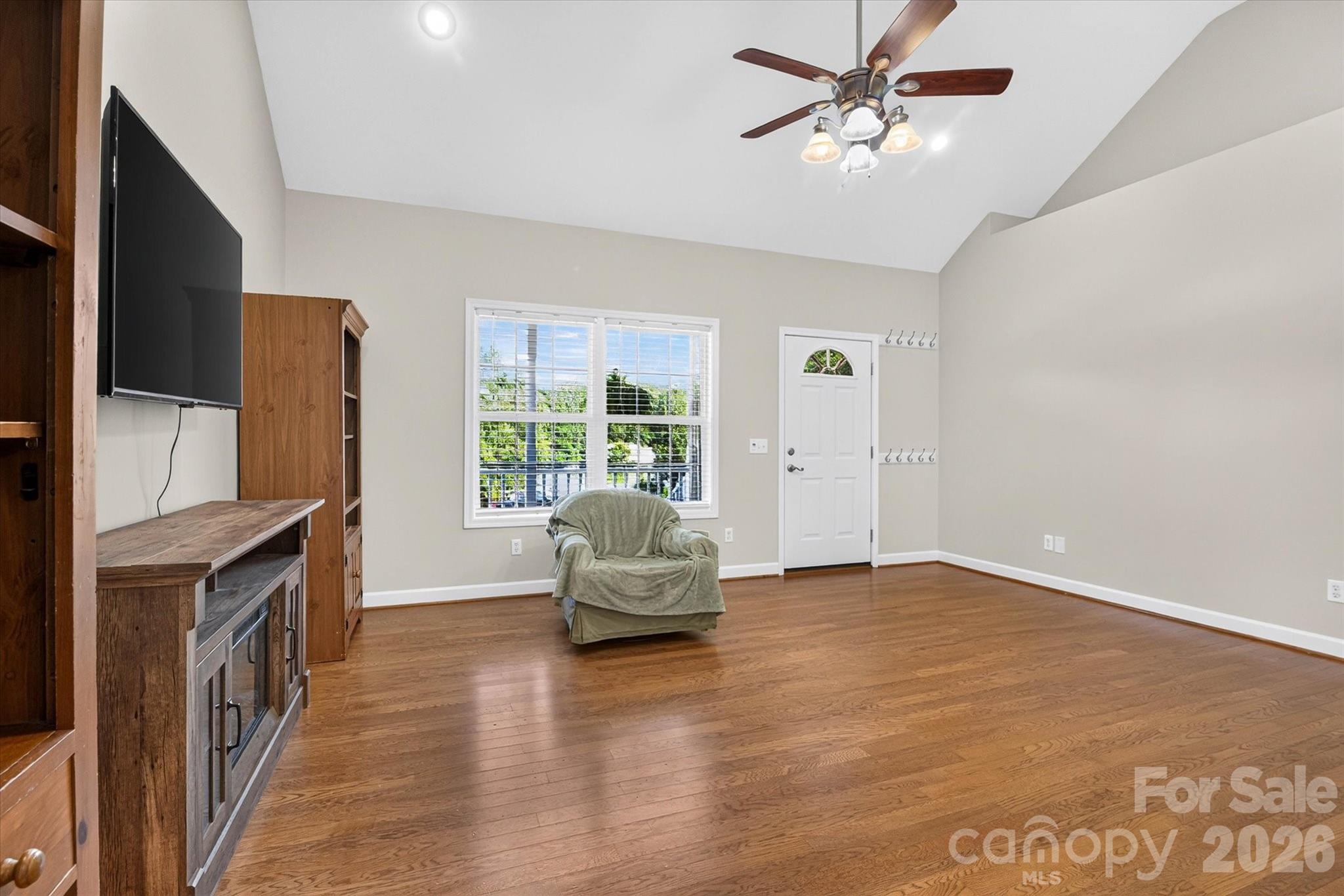 245 Eagle Creek Road — Clover