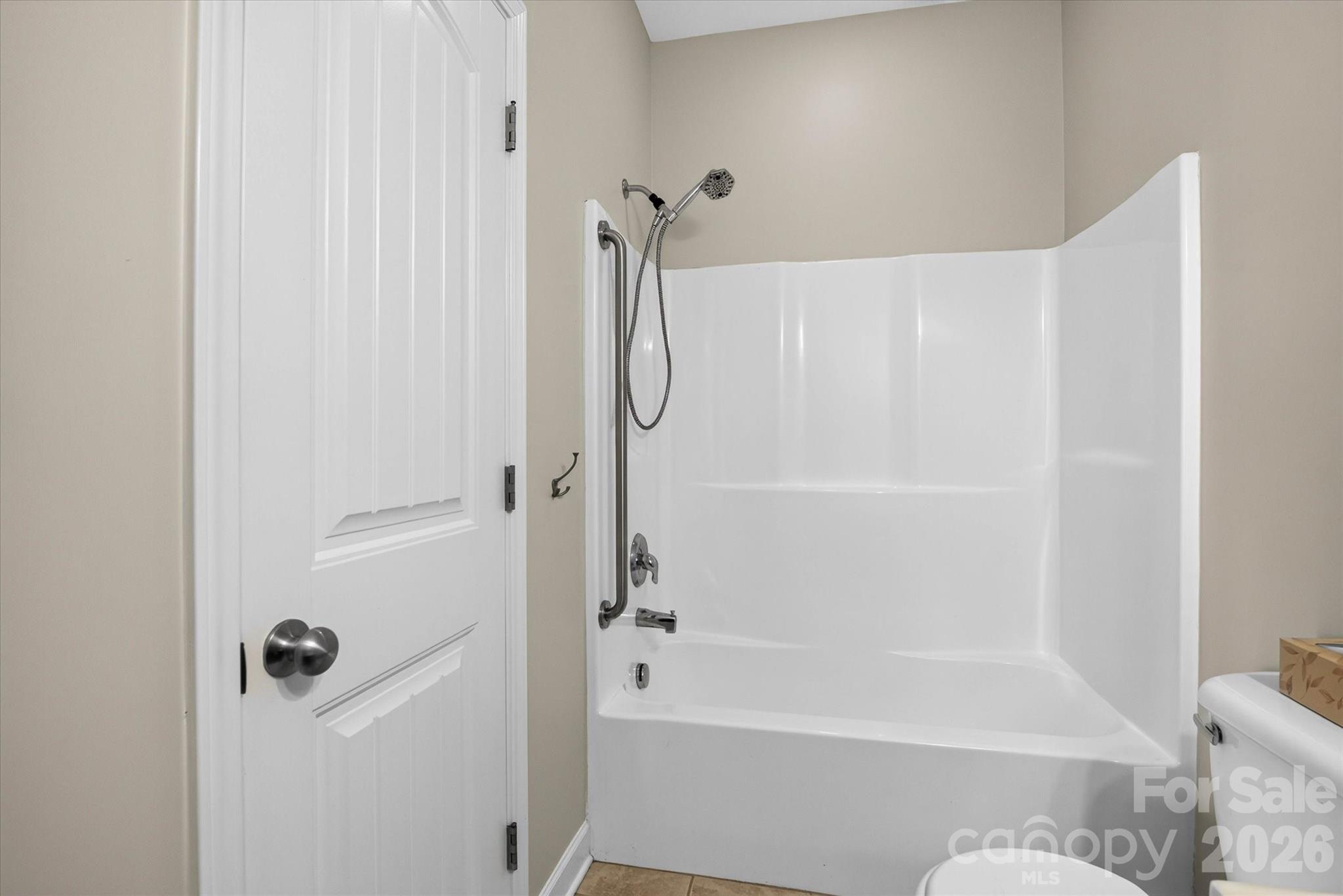 245 Eagle Creek Road — Clover