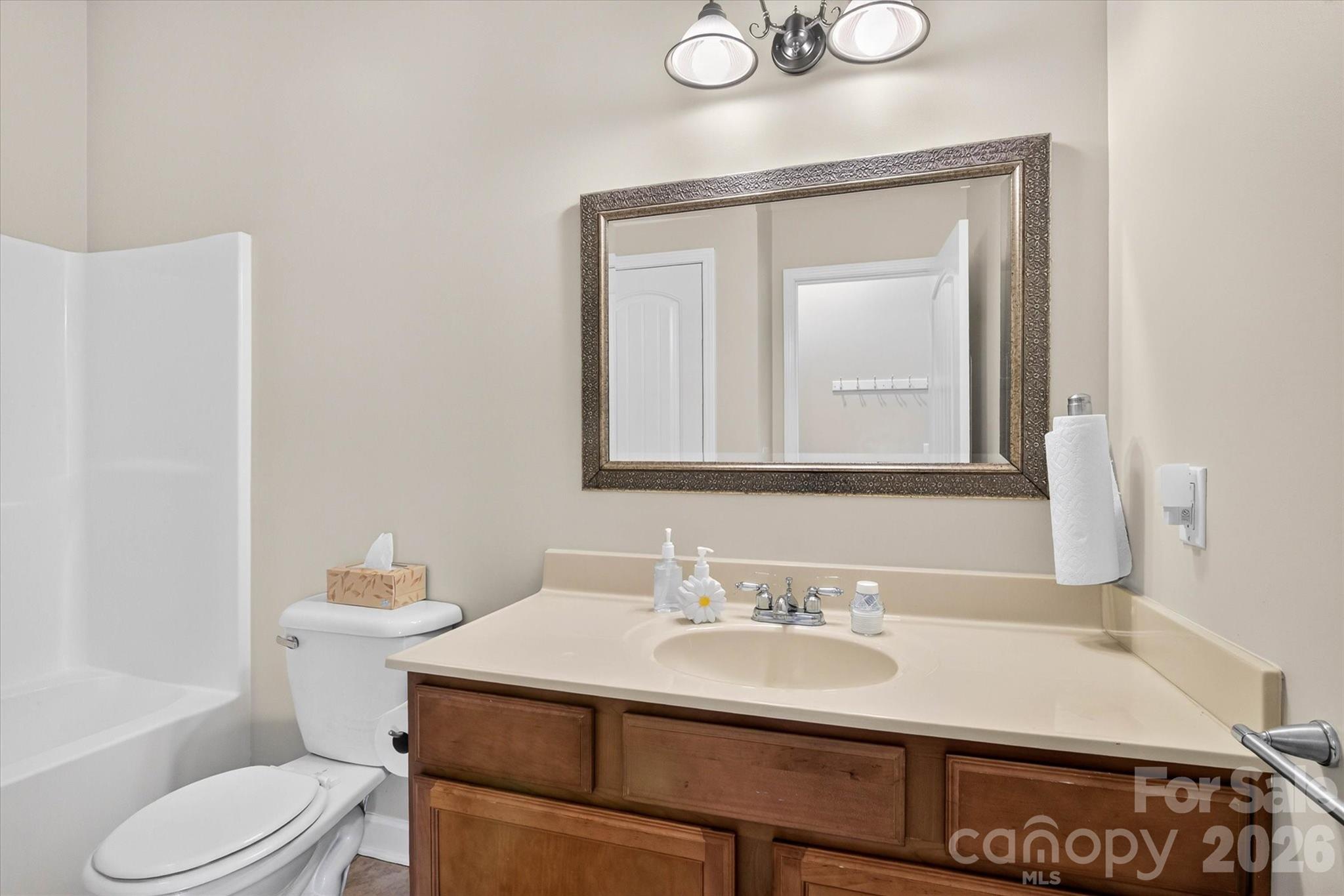 245 Eagle Creek Road — Clover