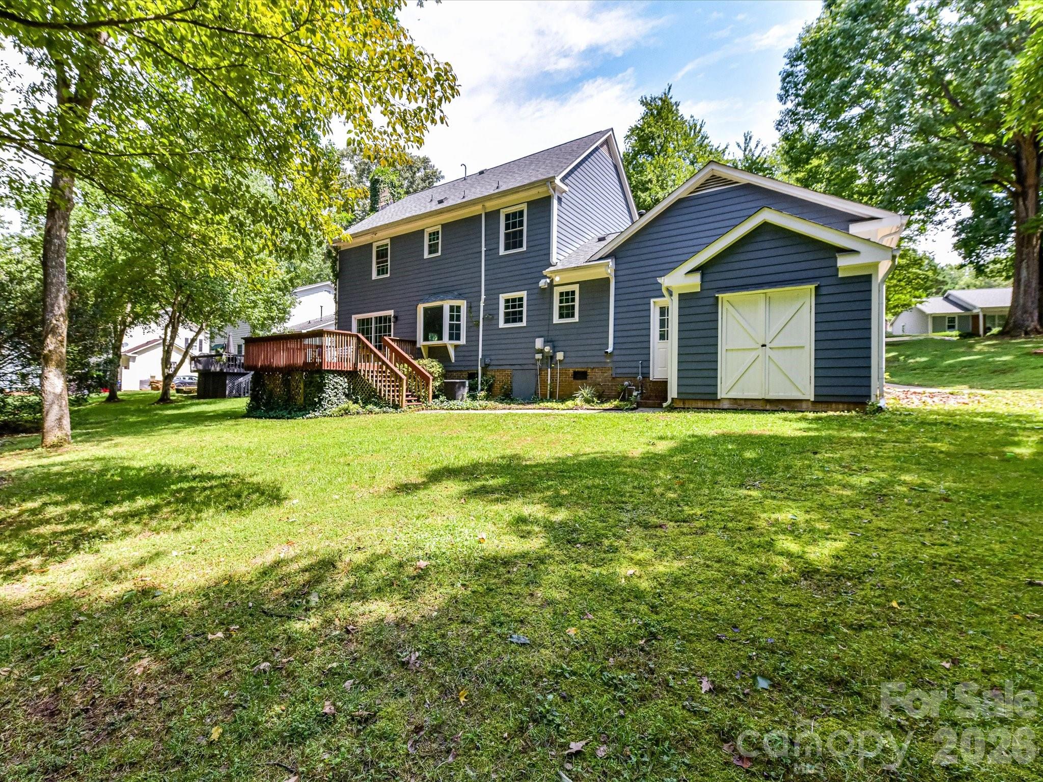 9400 Harlow Creek Road — Huntersville