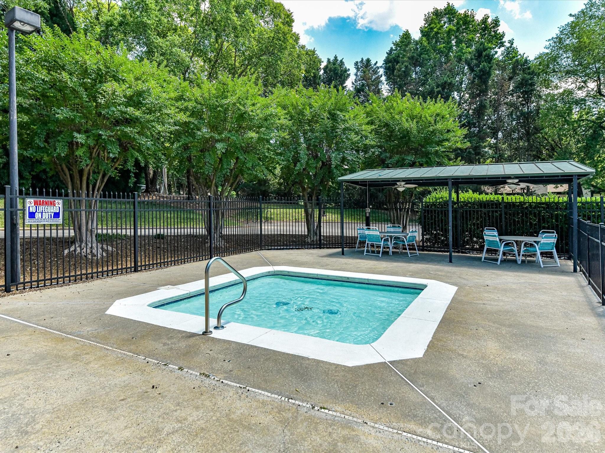 9400 Harlow Creek Road — Huntersville