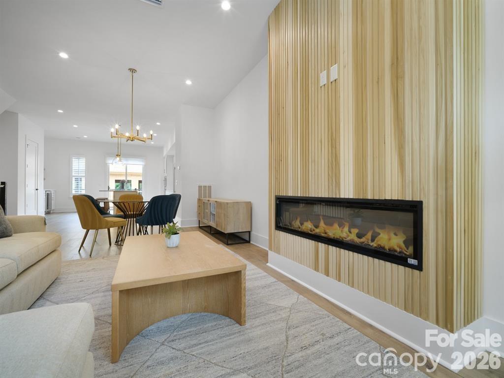 2516 Park Rose Lane #15 — Charlotte