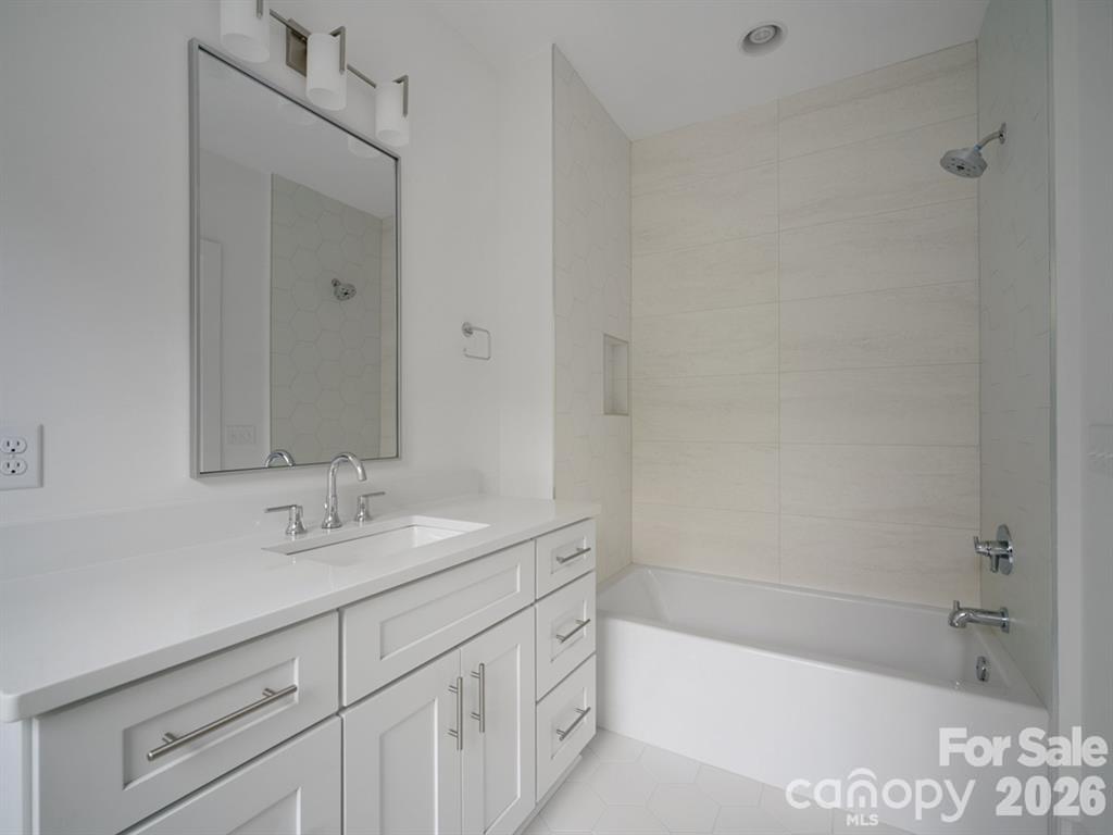 2516 Park Rose Lane #15 — Charlotte