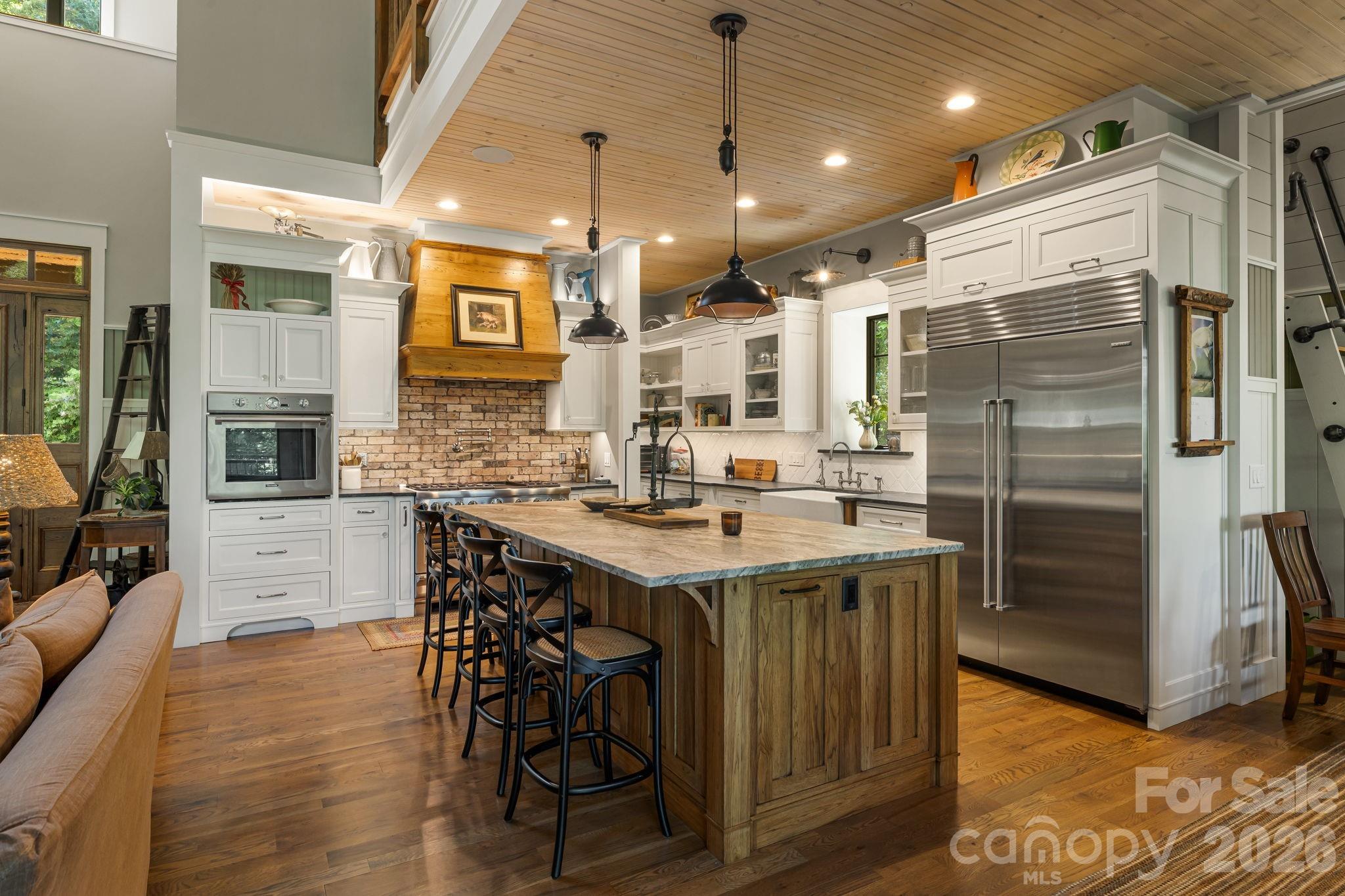 80 East Reach Road #117 — Sylva