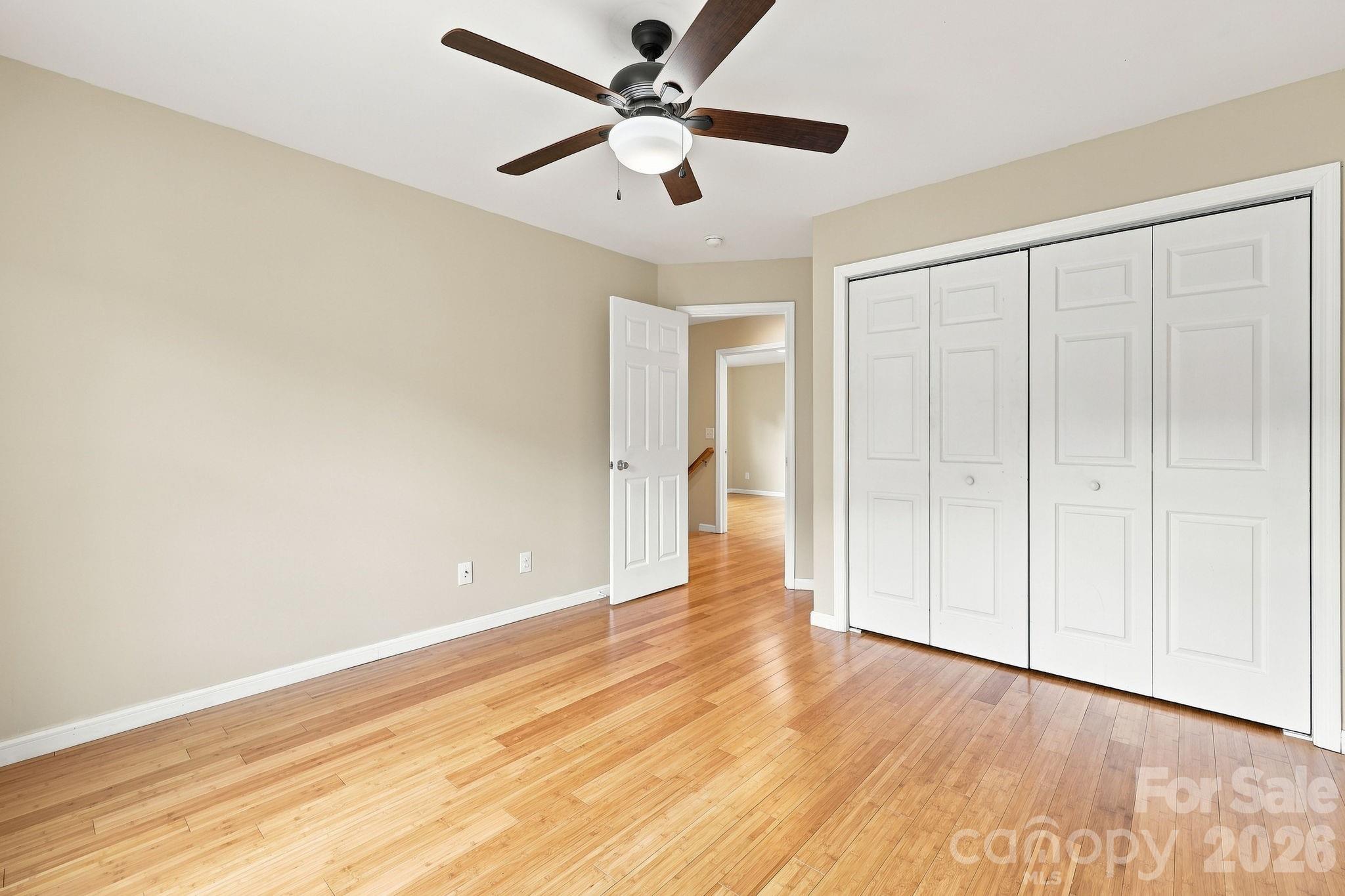 32 Jeff Drive — Asheville