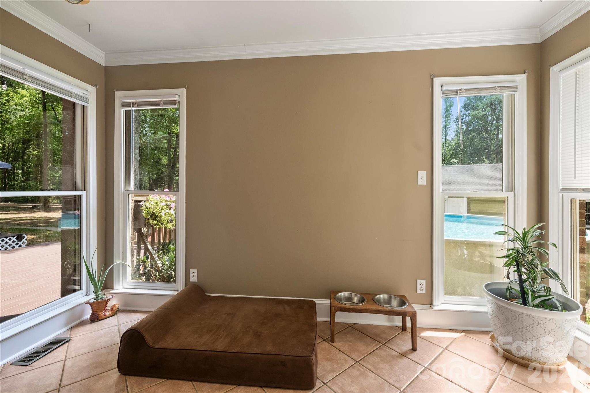 1213 Diana Lee Lane — Monroe