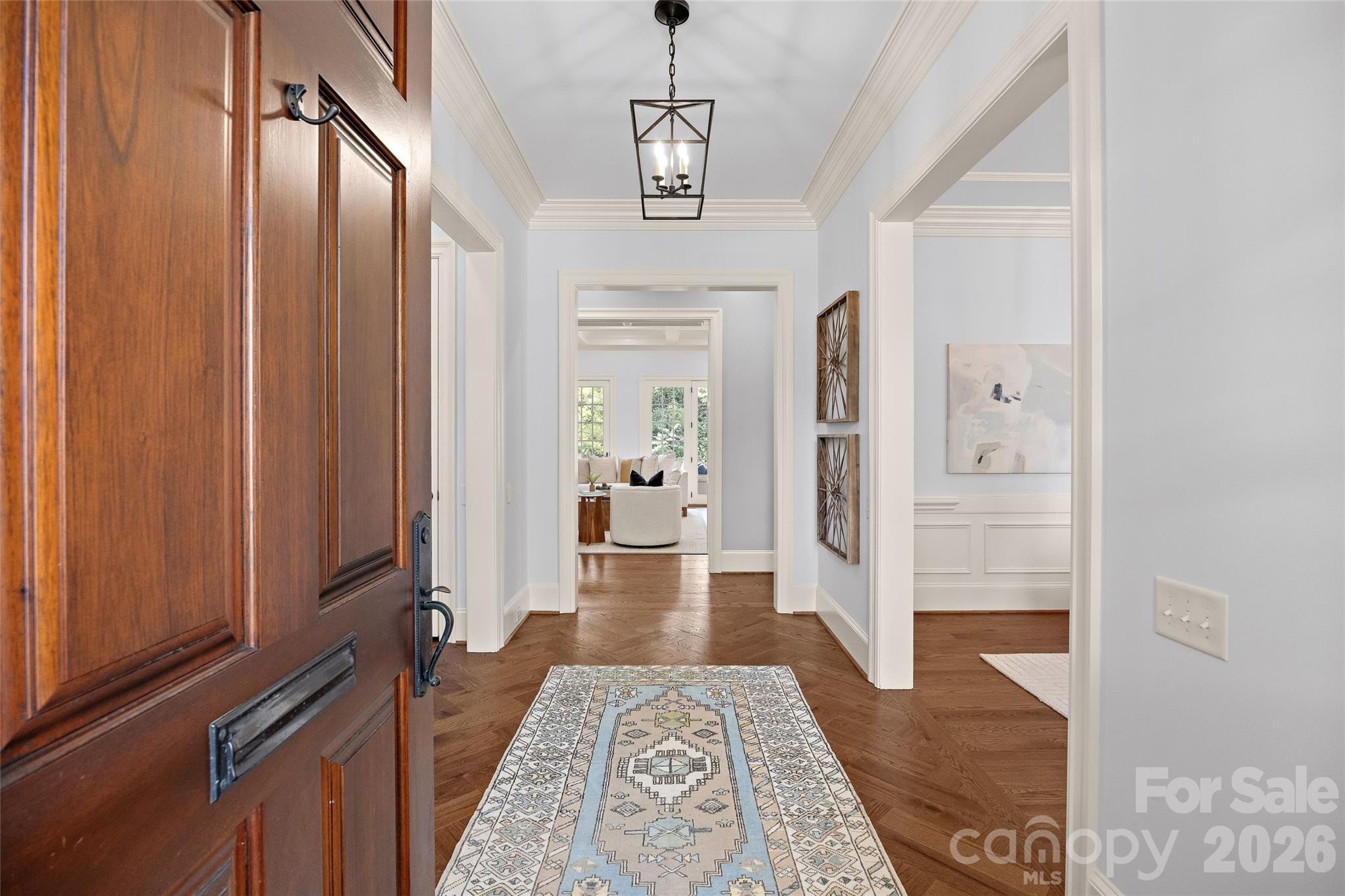 2135 Sharon Avenue — Charlotte