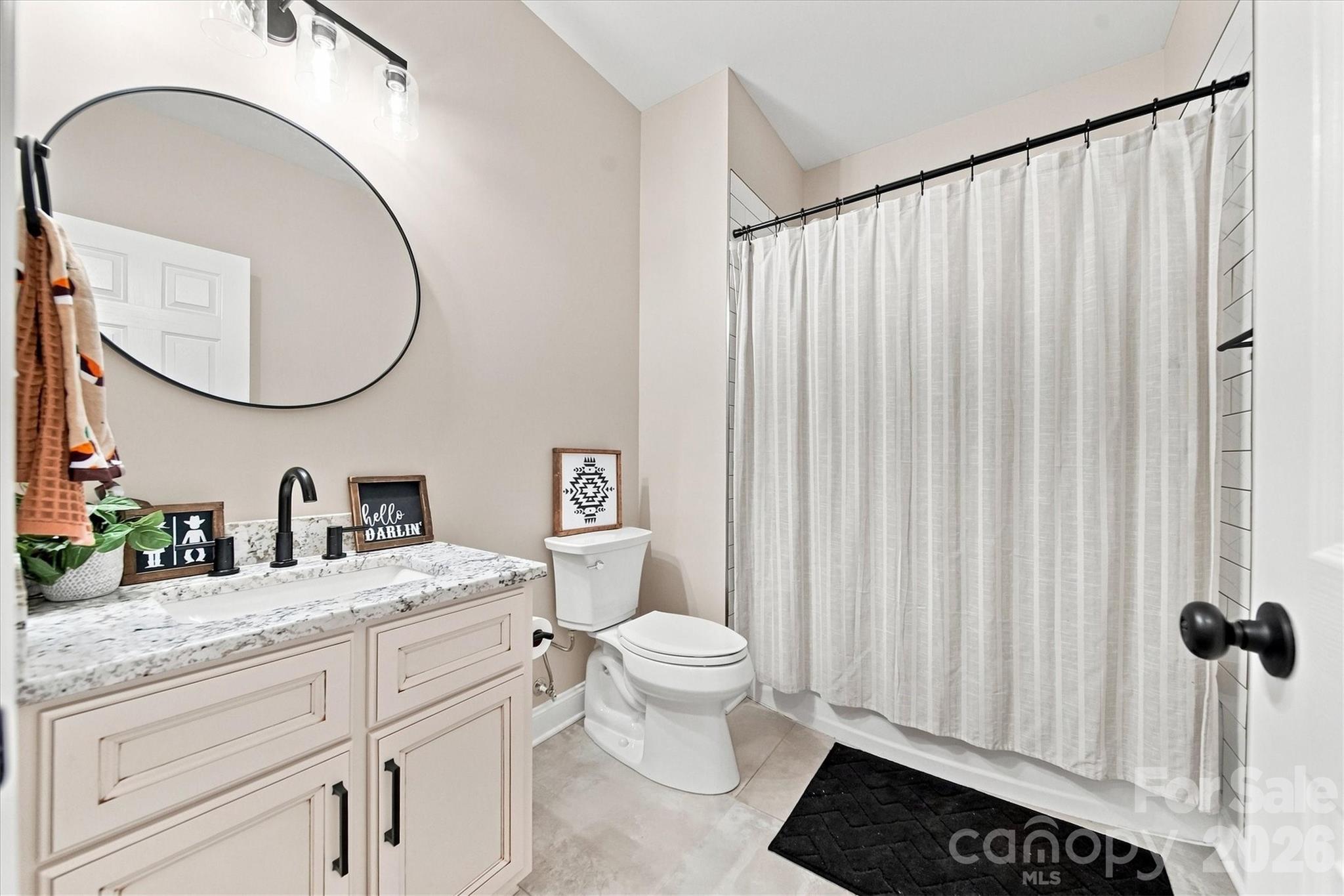 34 Colts Neck Lane — Taylorsville