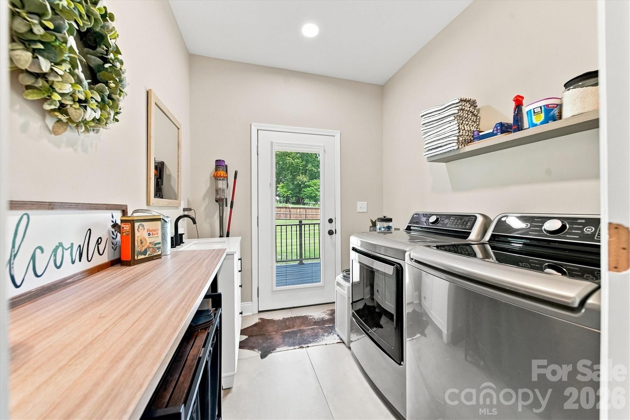 34 Colts Neck Lane — Taylorsville