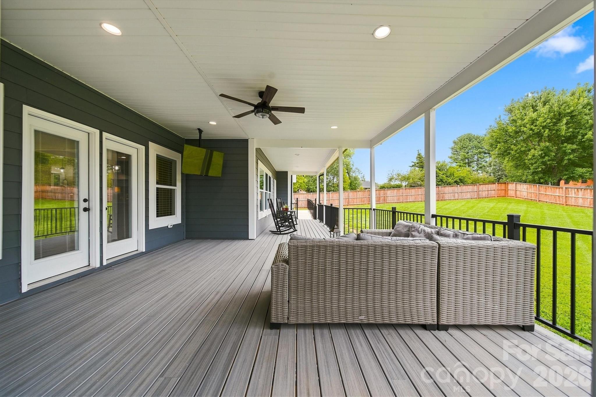 34 Colts Neck Lane — Taylorsville