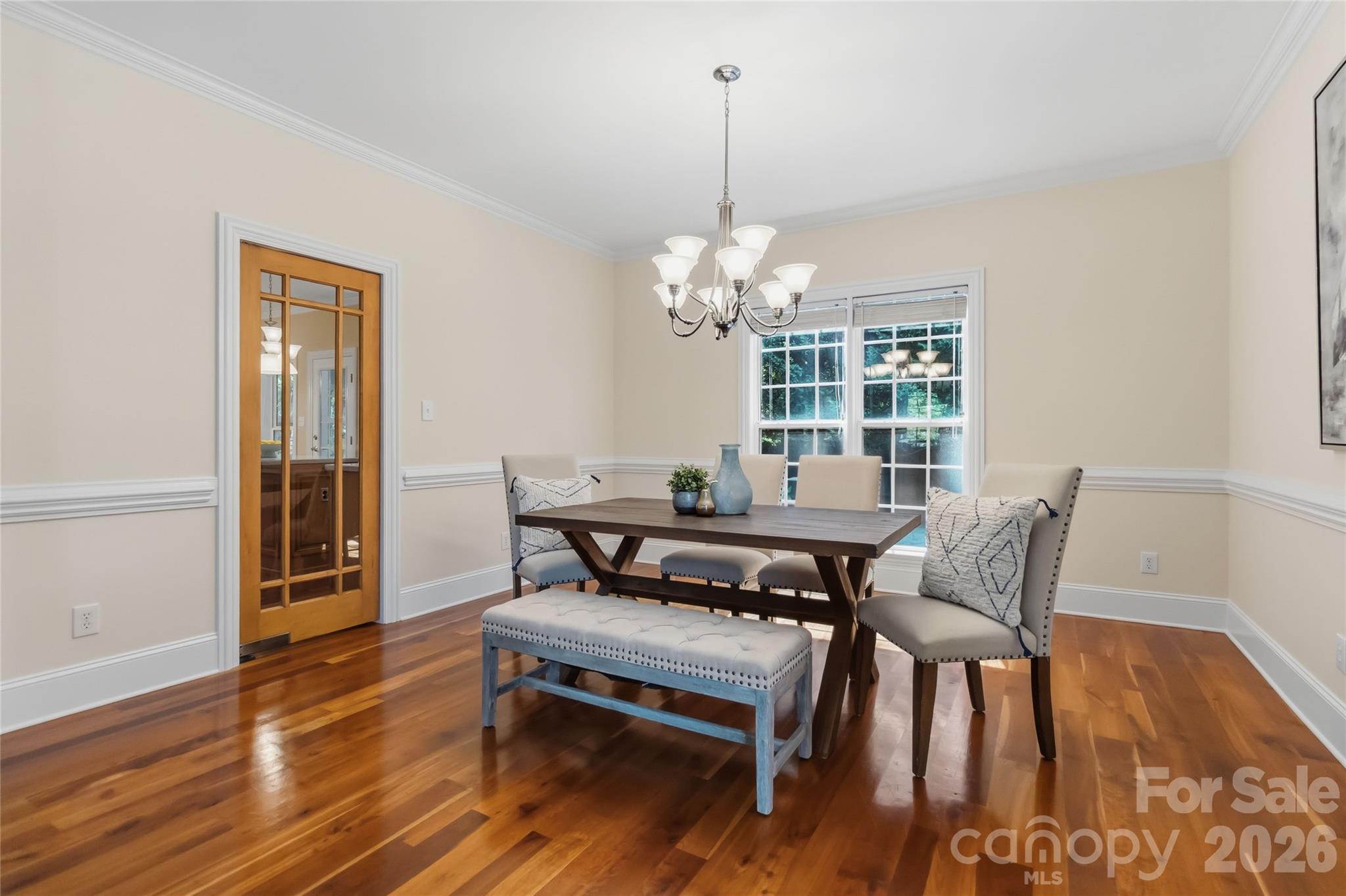 354 Robinson Road — Mooresville