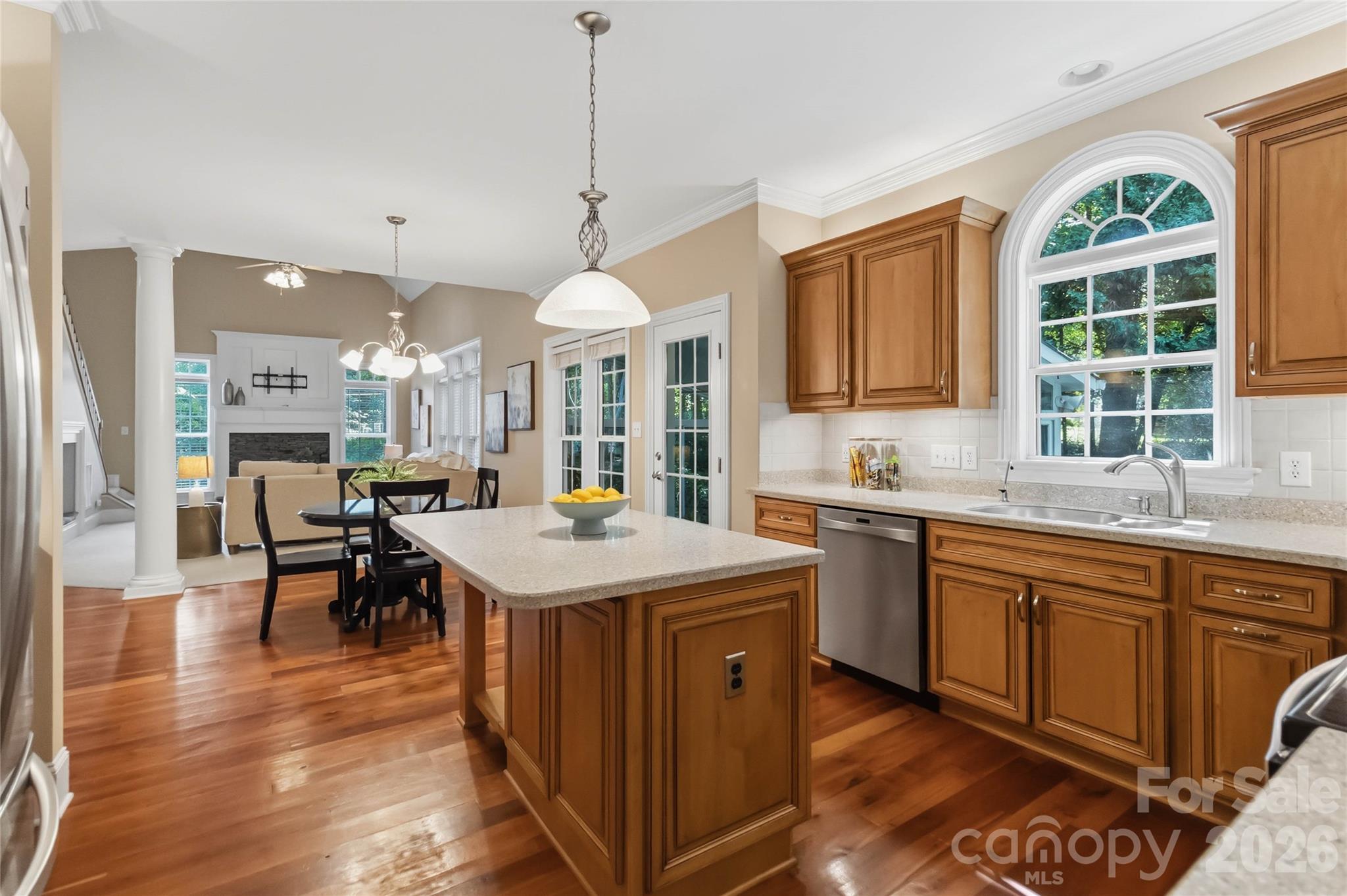 354 Robinson Road — Mooresville