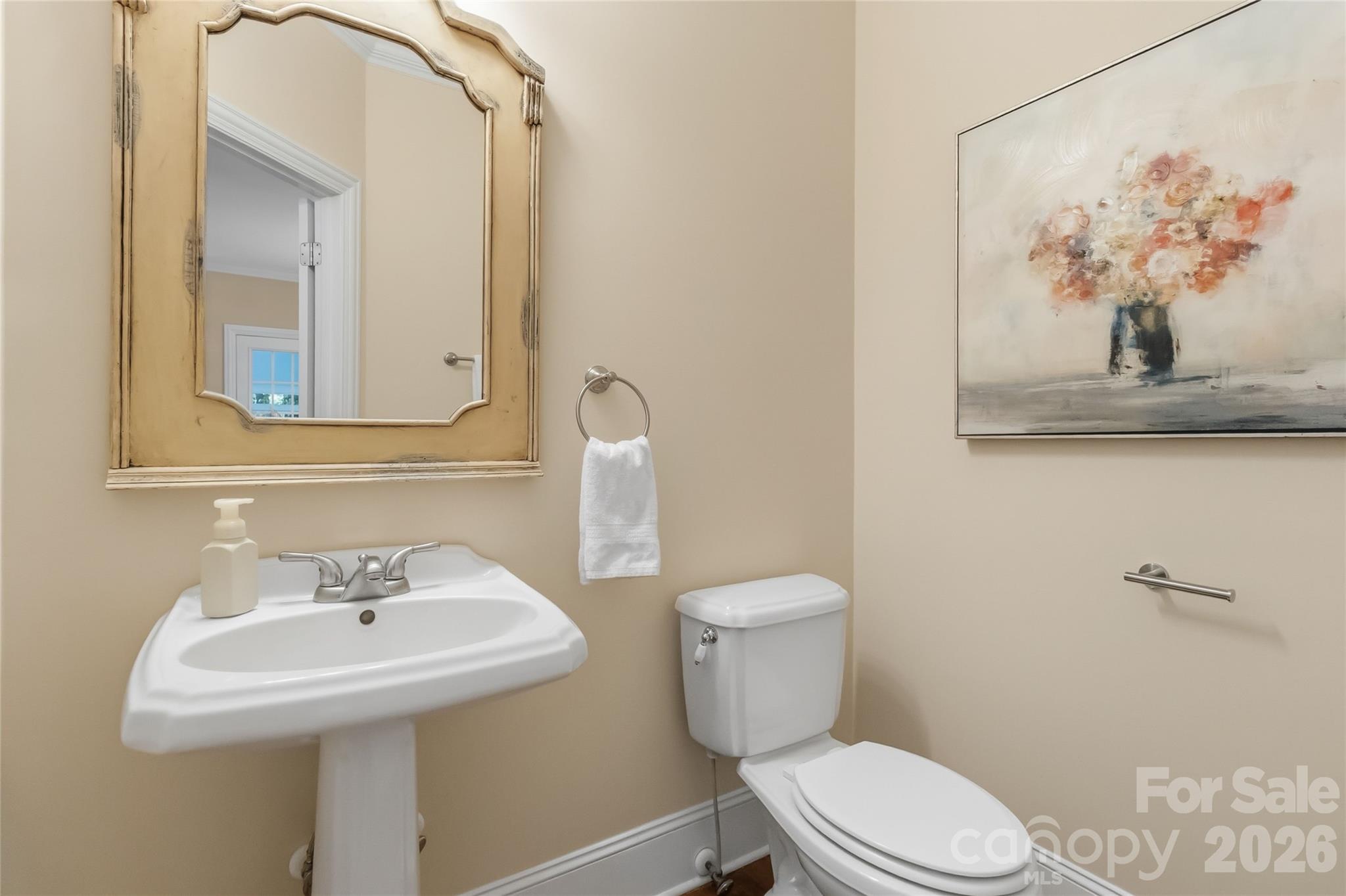 354 Robinson Road — Mooresville