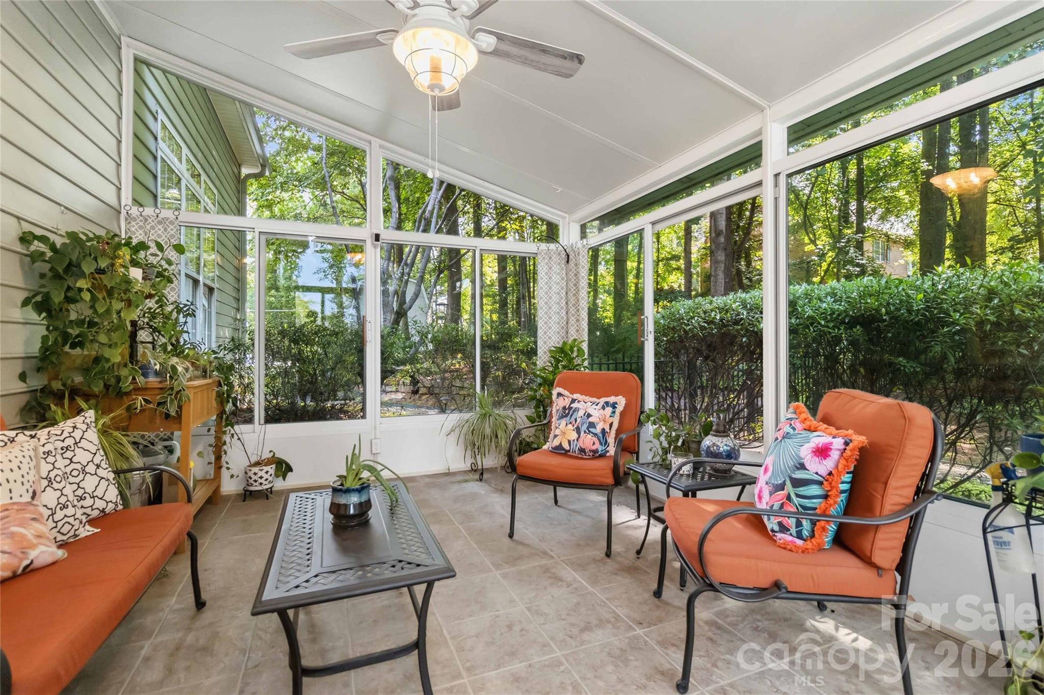 354 Robinson Road — Mooresville