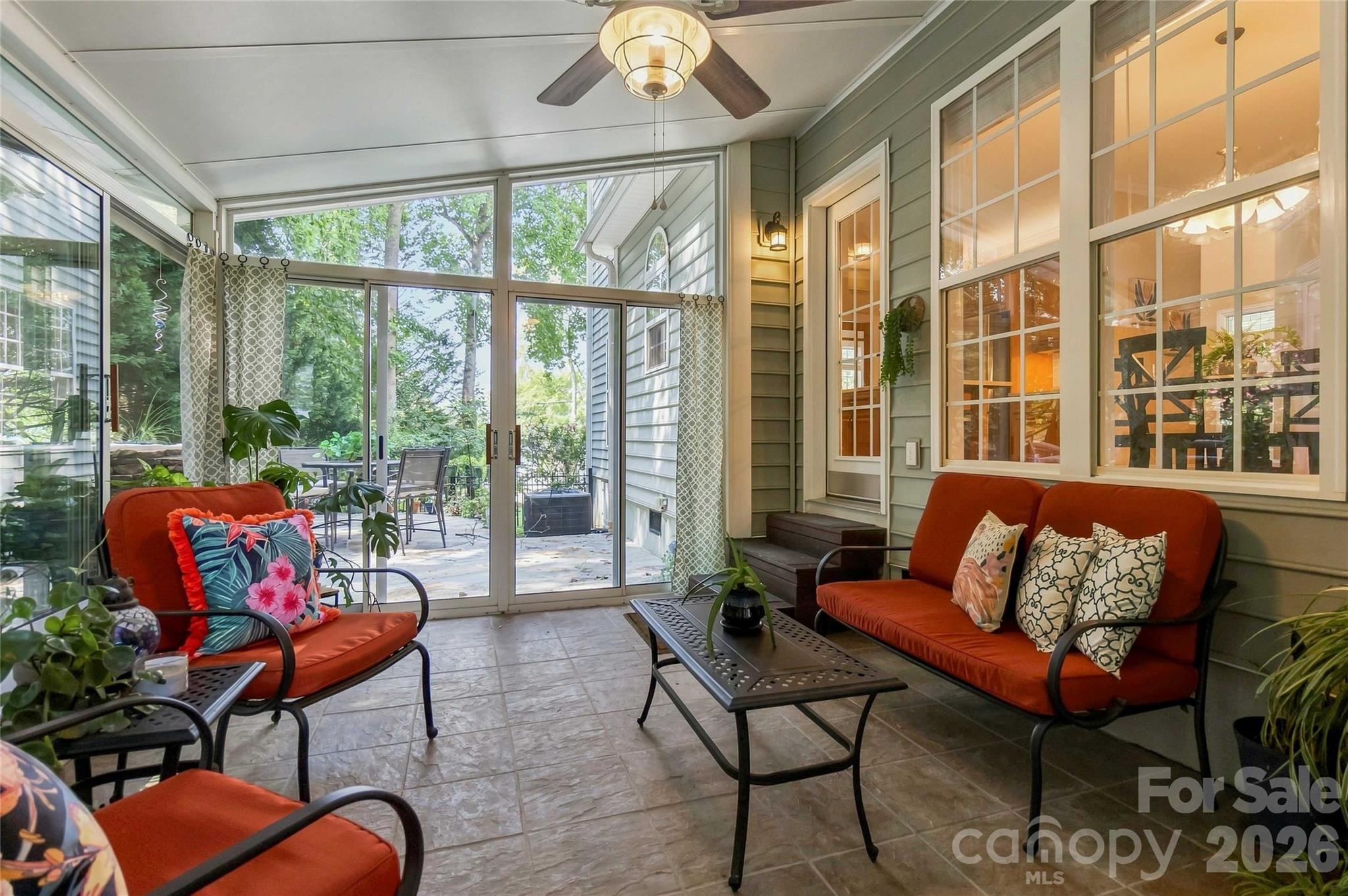 354 Robinson Road — Mooresville
