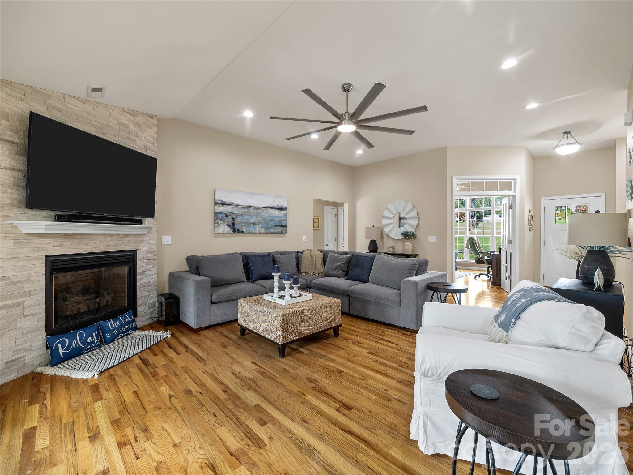 105 Michelle Drive — Chesnee