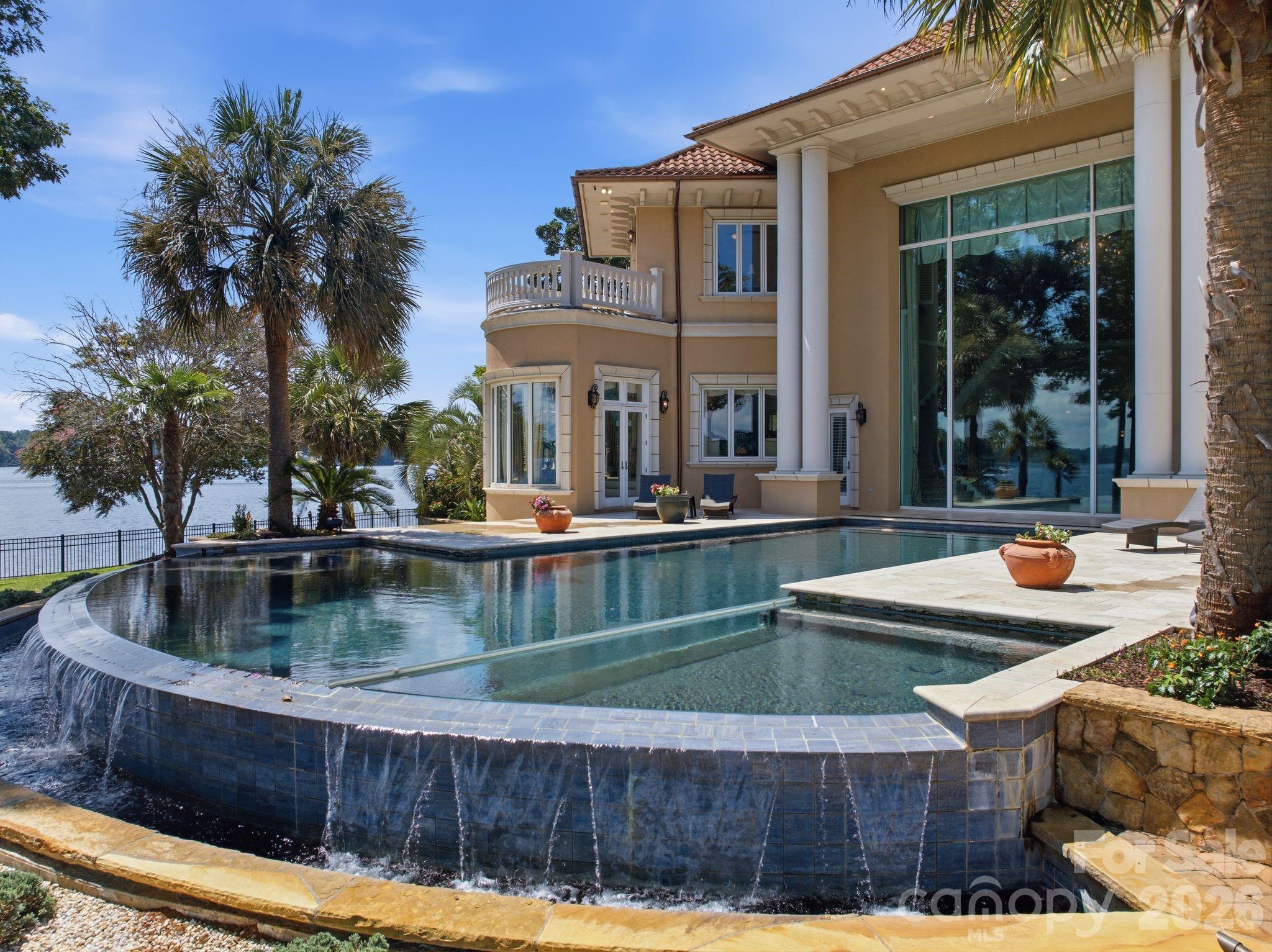 178 Mariner Pointe Lane — Mooresville