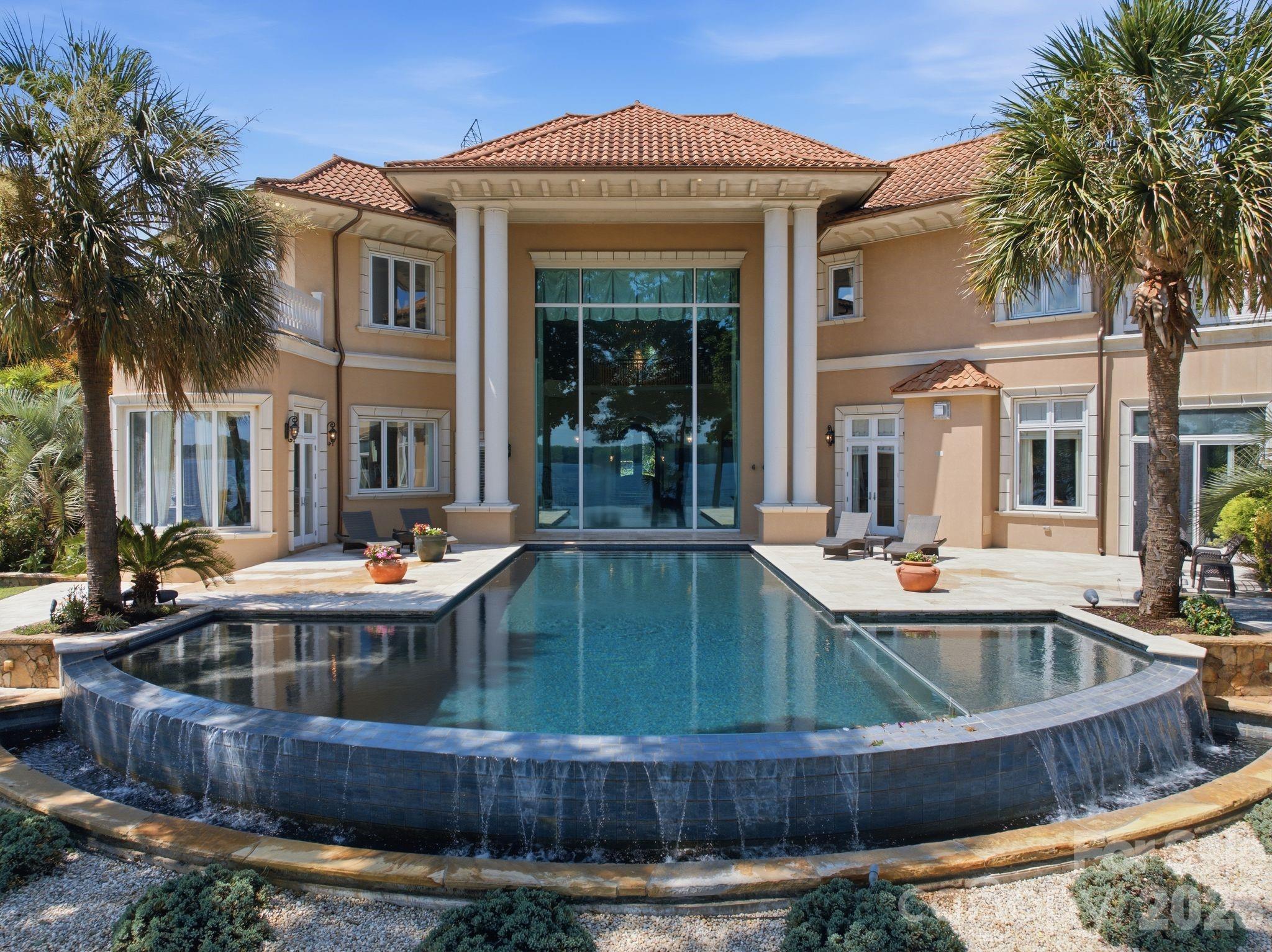 178 Mariner Pointe Lane — Mooresville