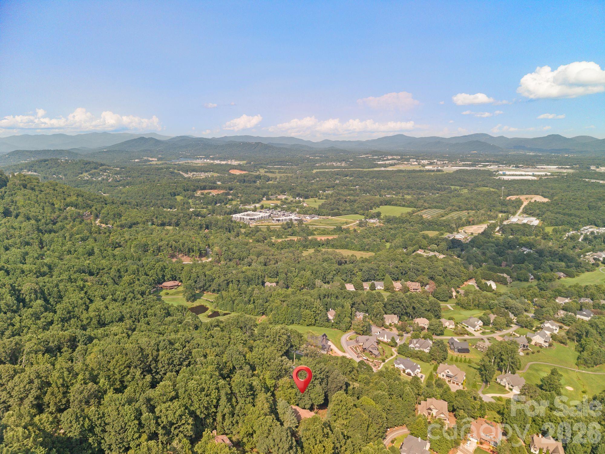 1105 High Vista Drive — Mills River