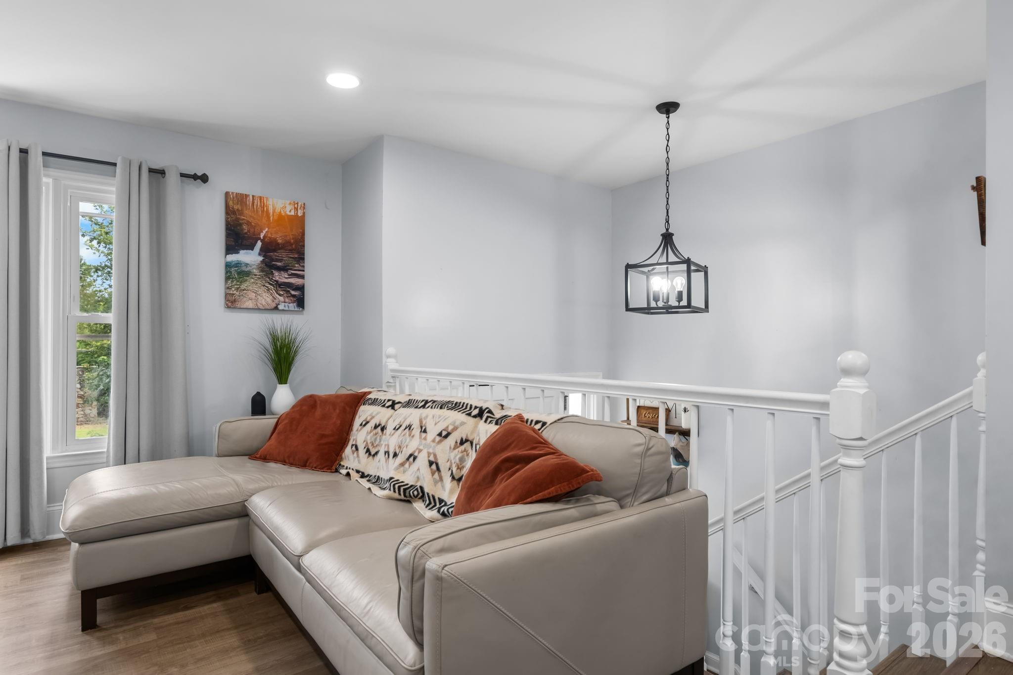 1197 Zion Church Road — Hickory