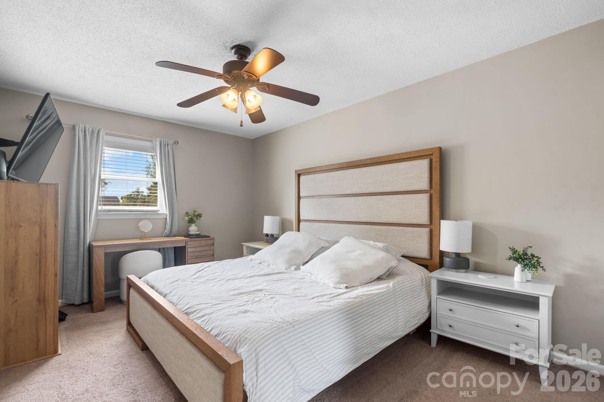 1197 Zion Church Road — Hickory