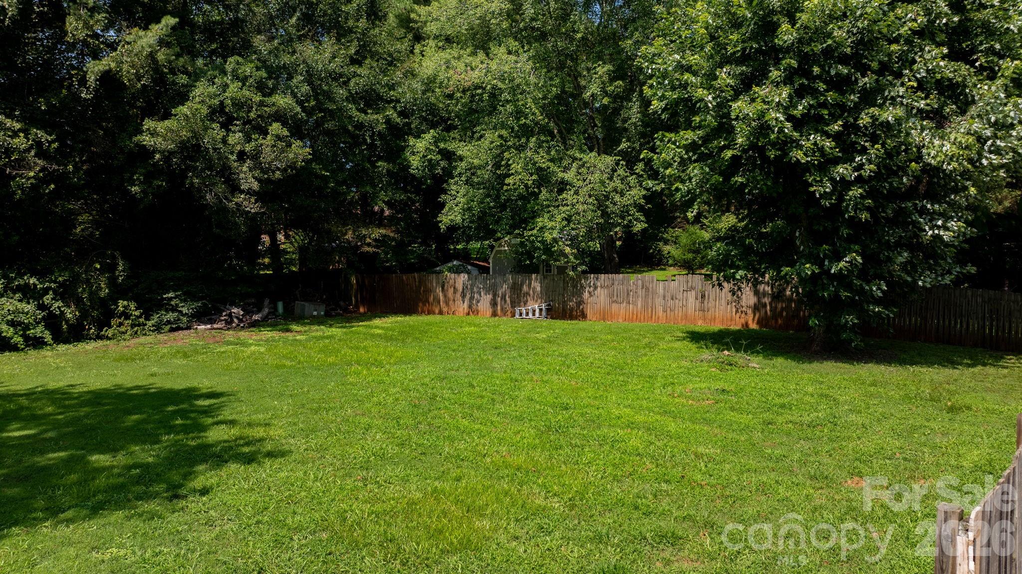 1197 Zion Church Road — Hickory