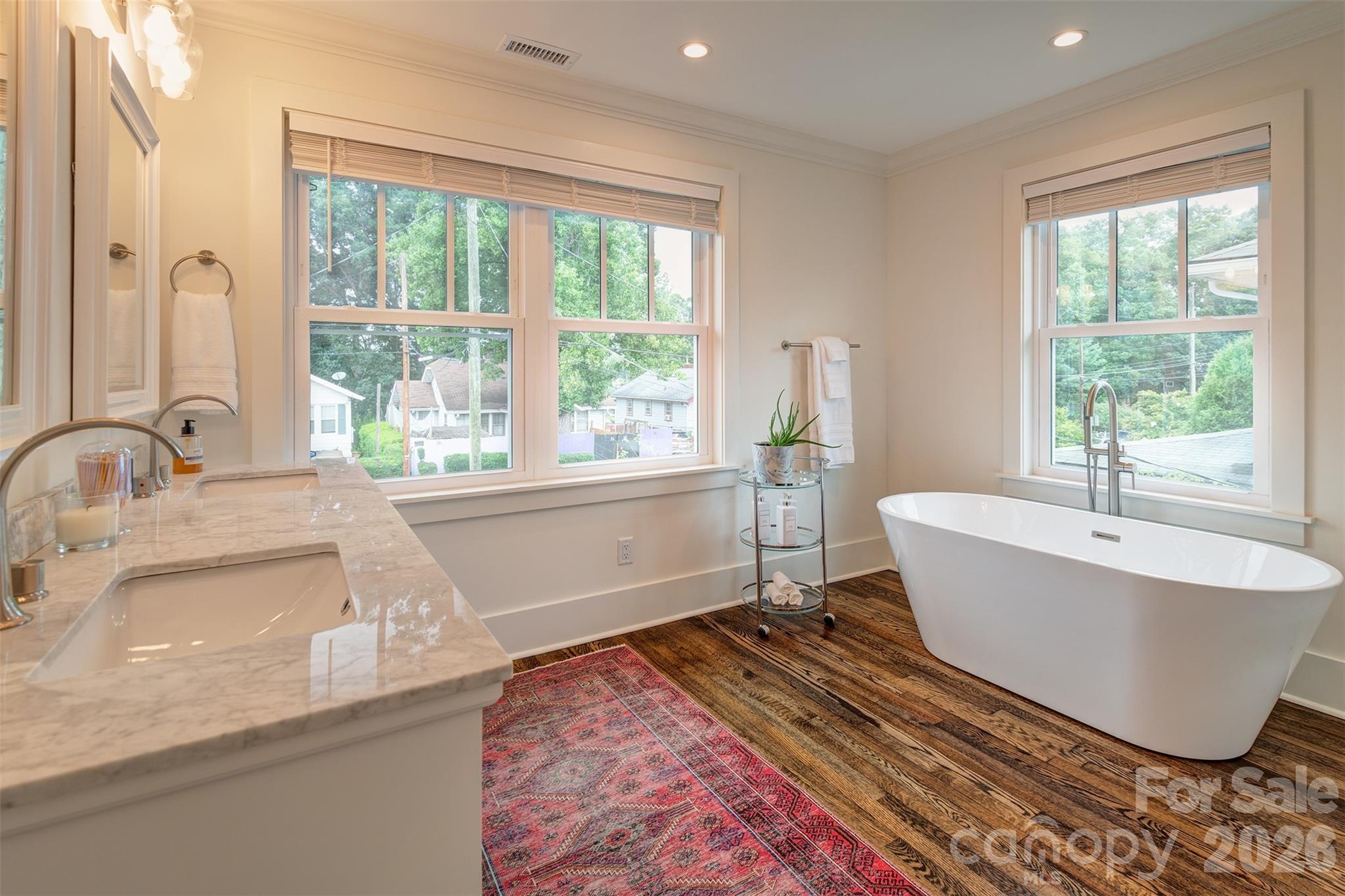 43 Walton Street — Asheville