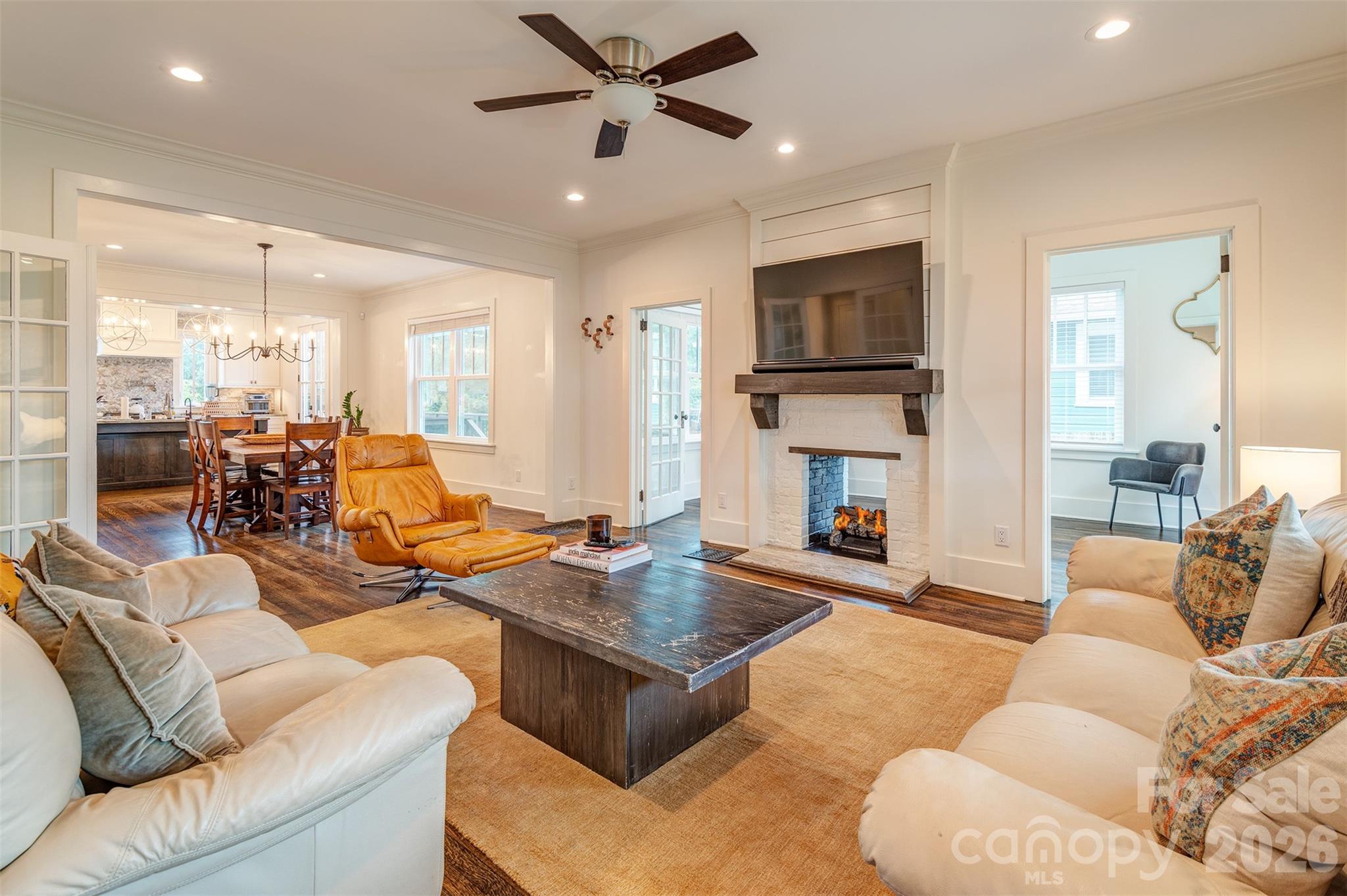 43 Walton Street — Asheville