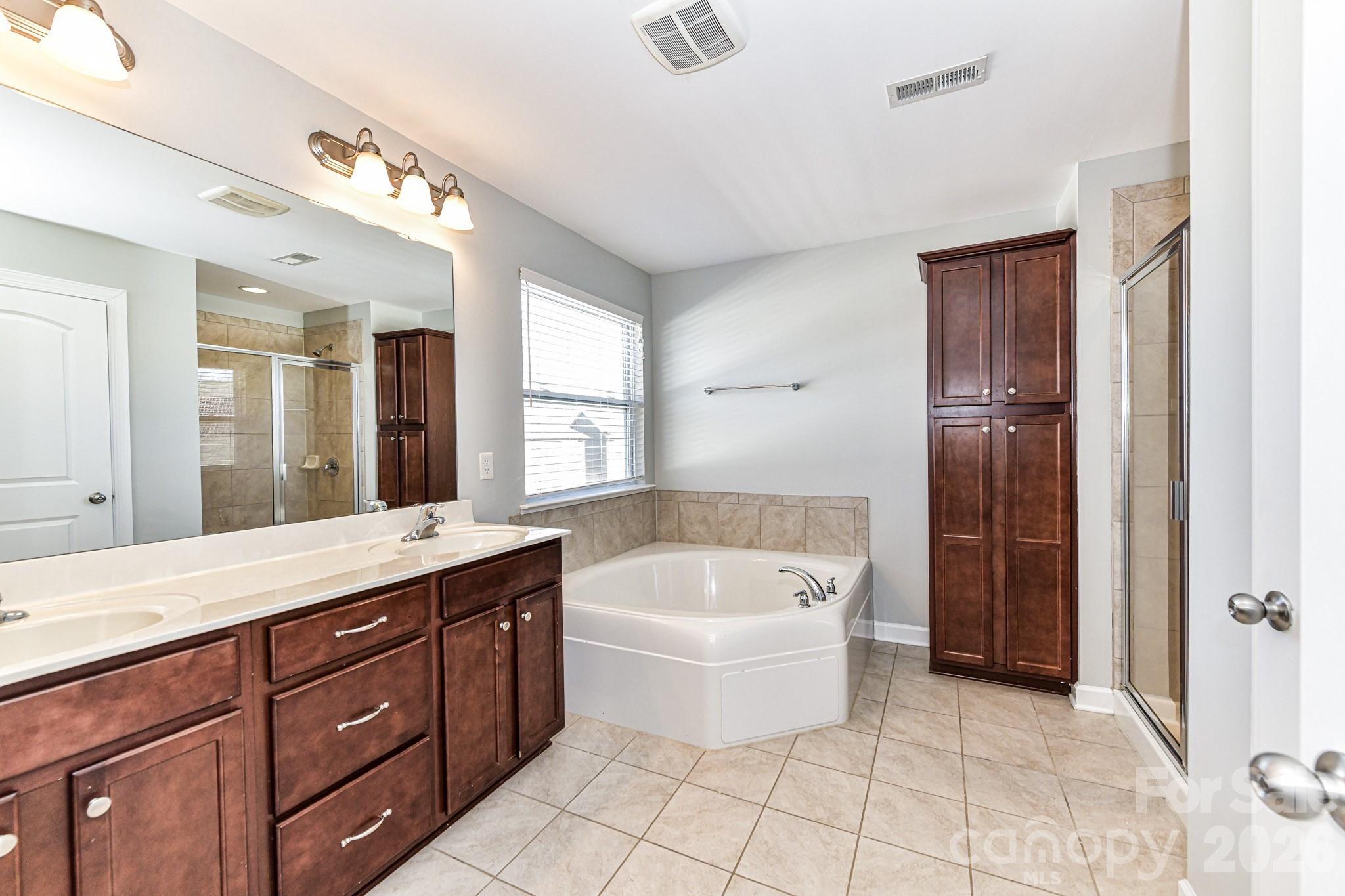 4316 Hubbard Road — Charlotte
