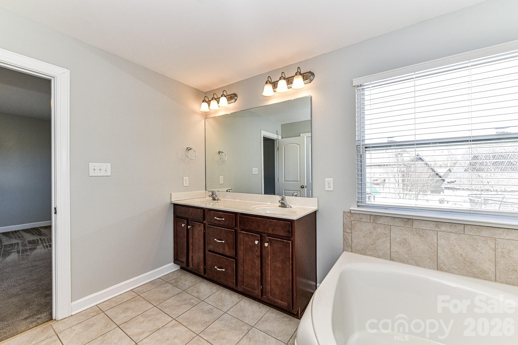 4316 Hubbard Road — Charlotte