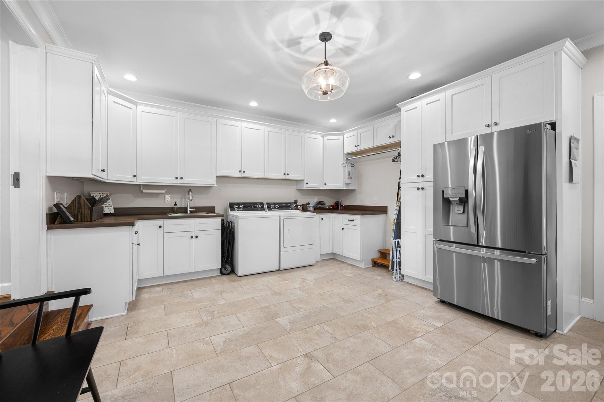 2106 Strawberry Road — Rock Hill
