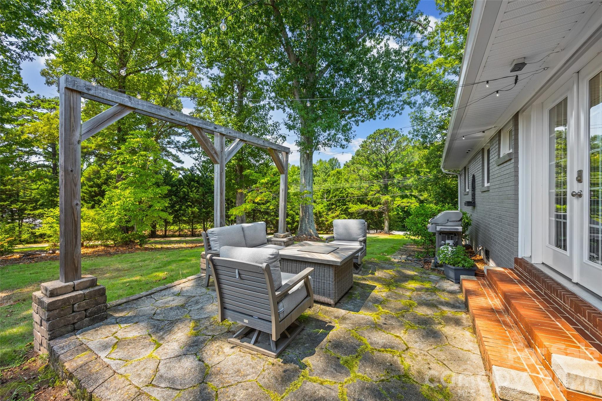 2106 Strawberry Road — Rock Hill