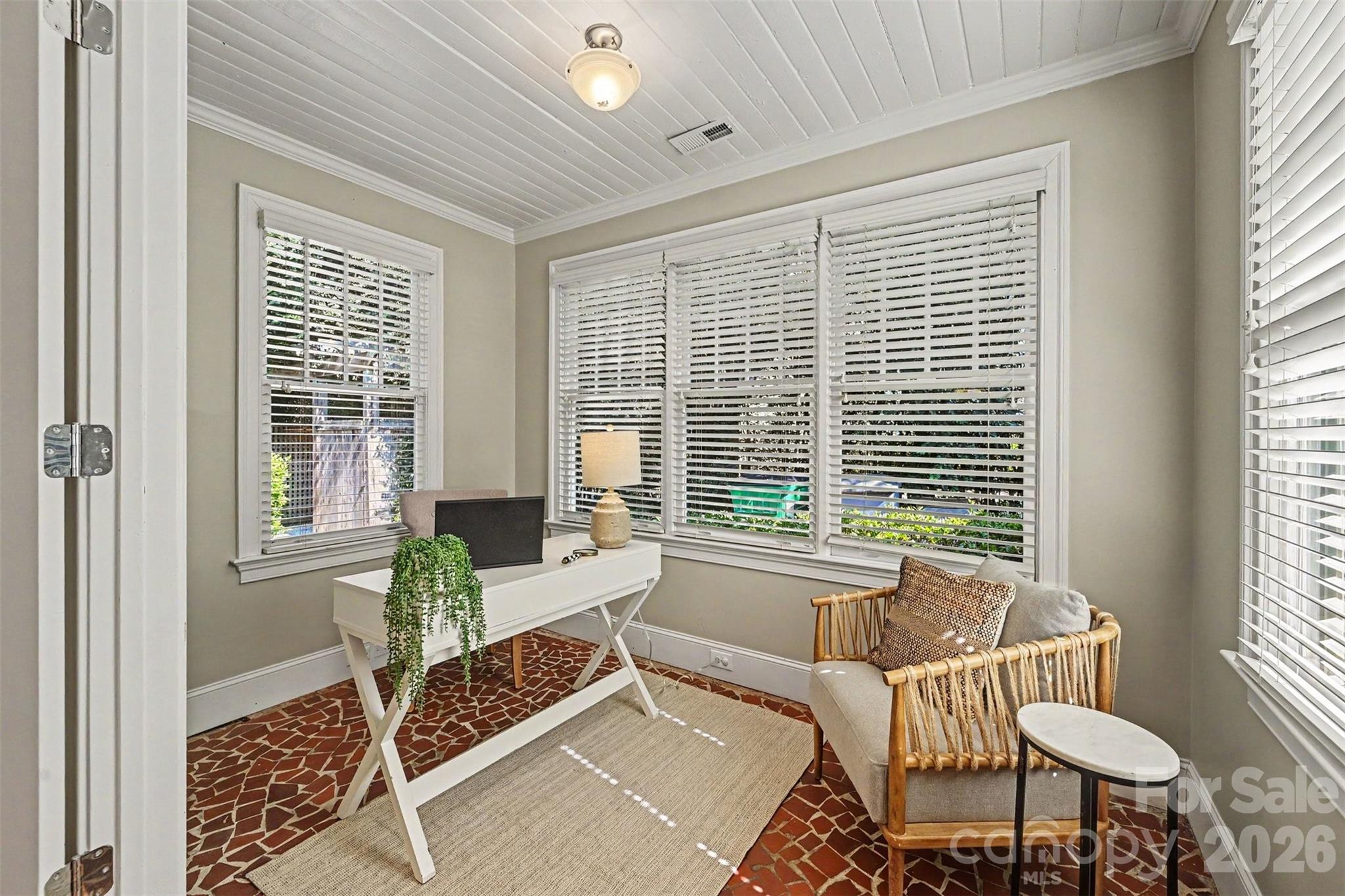 2230 Lockhart Drive — Charlotte