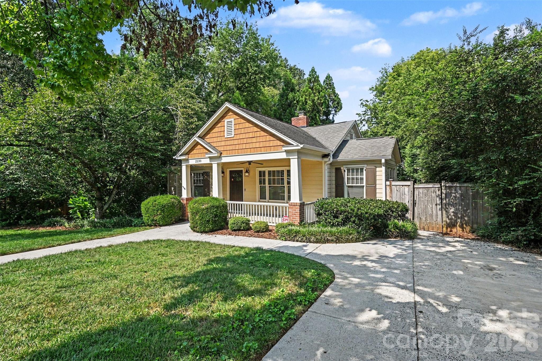 2230 Lockhart Drive — Charlotte