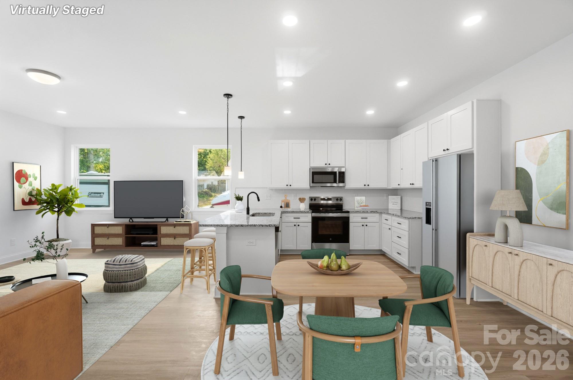 13911 Stillwood Place — Matthews