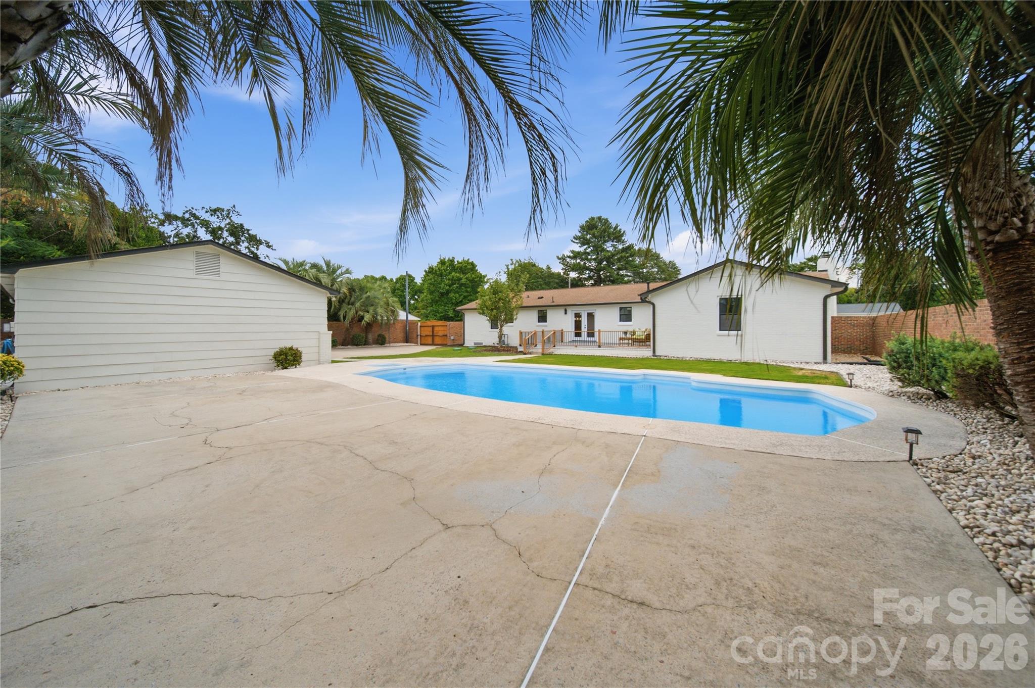 109 Wessinger Drive — Lexington