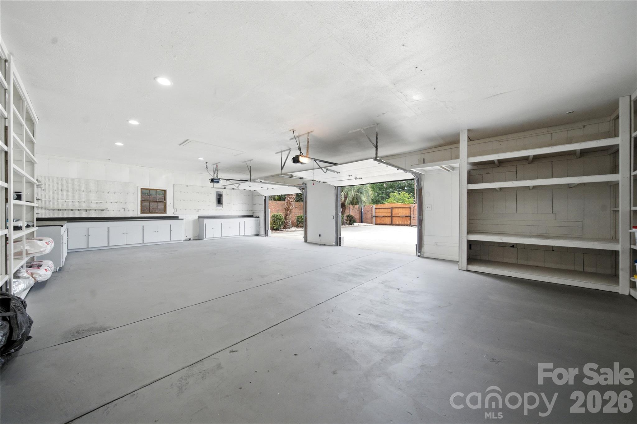 109 Wessinger Drive — Lexington
