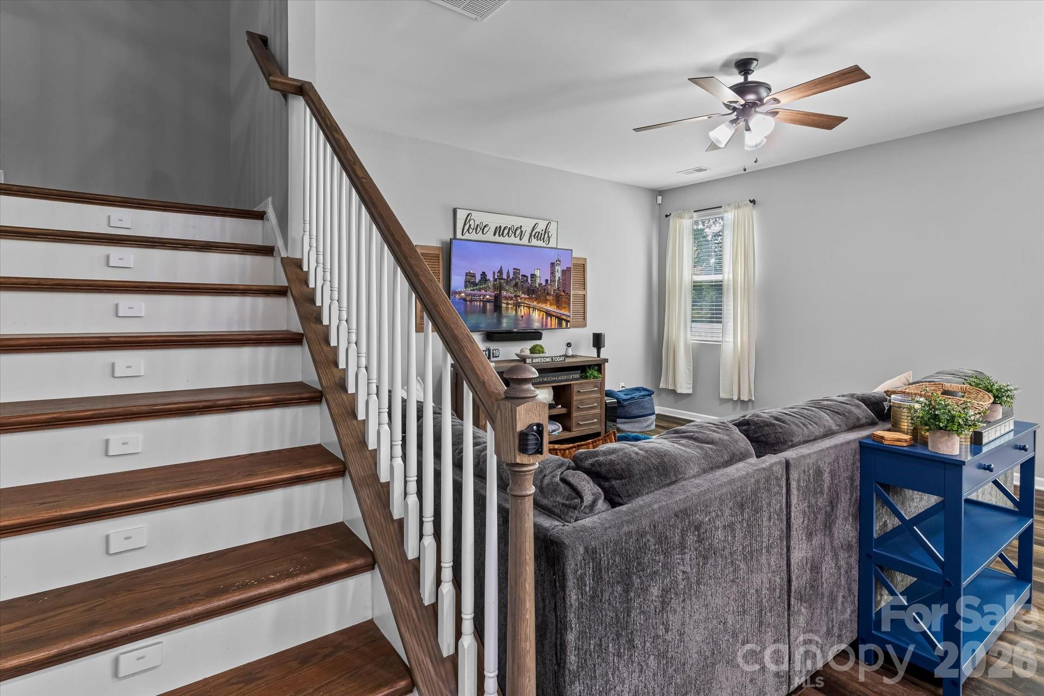 7513 Meridale Forest Drive — Charlotte